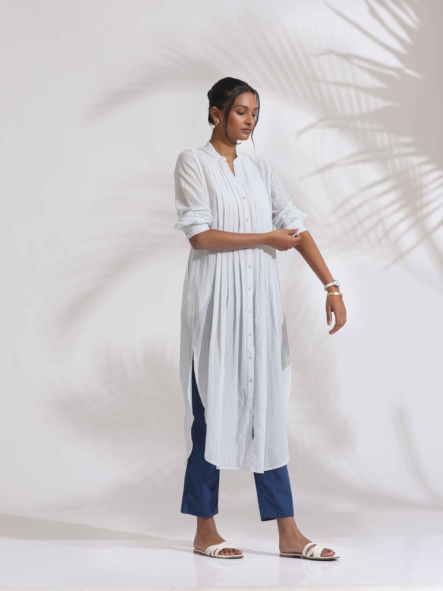 trueBrowns White Cotton Stripe Pleated Shirt Kurta Set