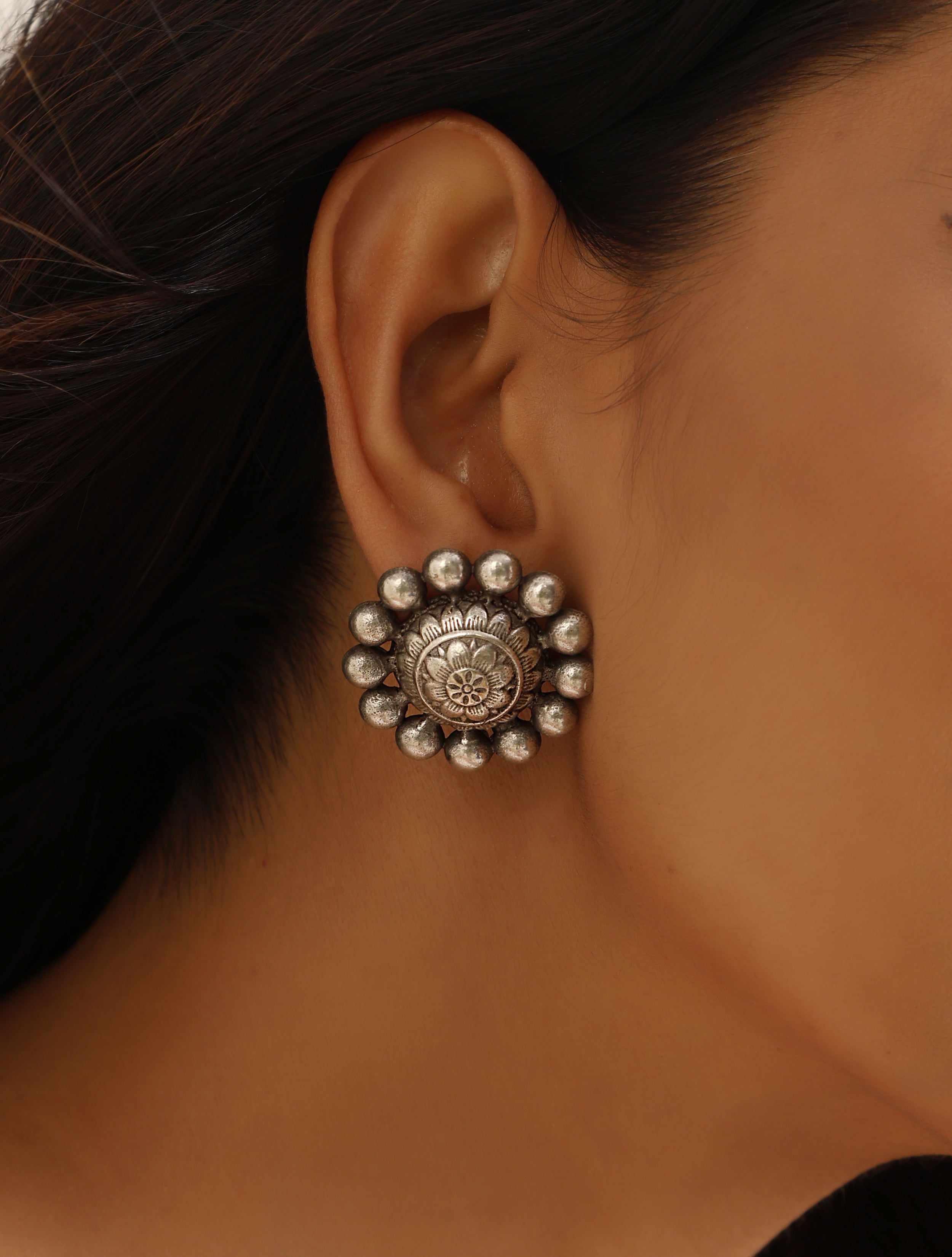 trueBrowns Silver Mandala Floral Earrings