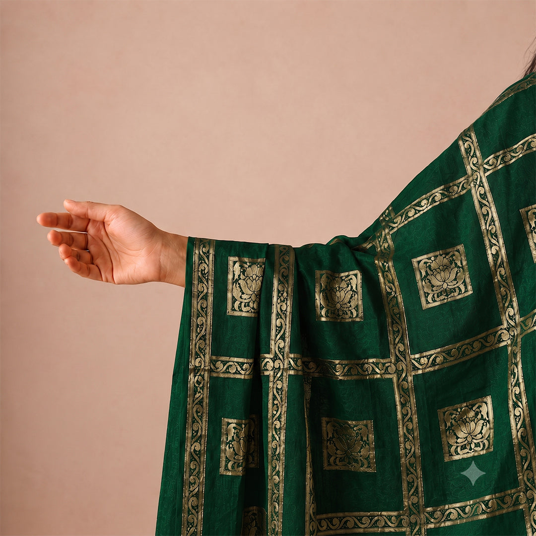 trueBrowns Green Gold Weave Banarasi Dupatta