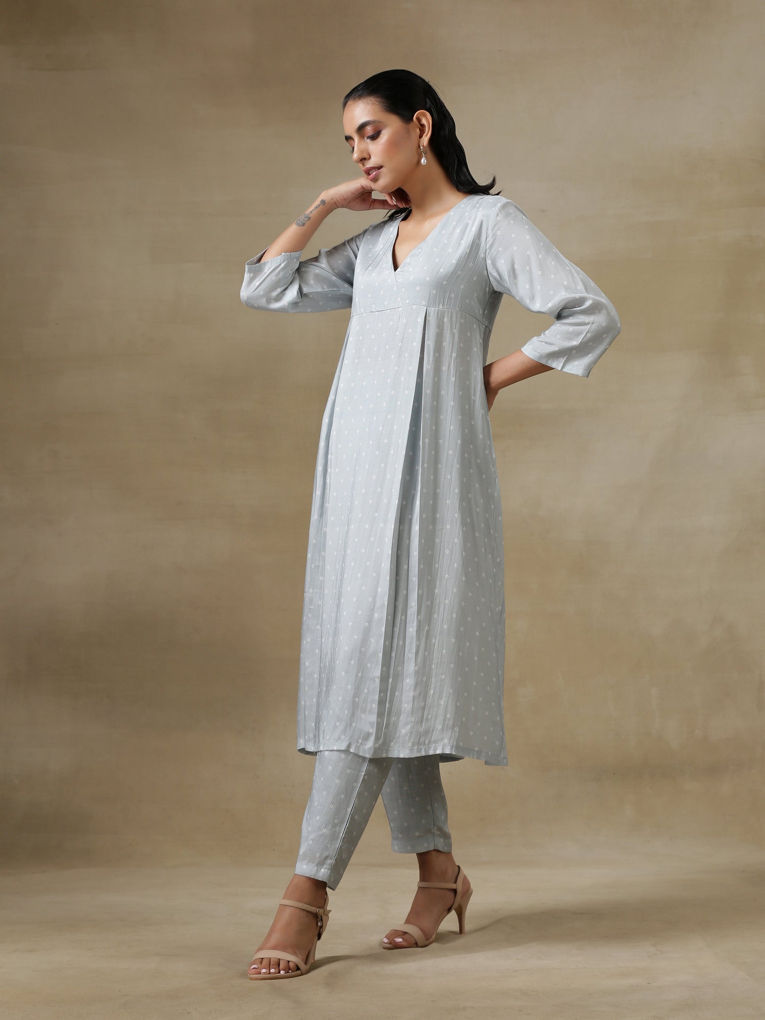 Grey Bandhani Printed Silk Yoke Kurta Pant Set
