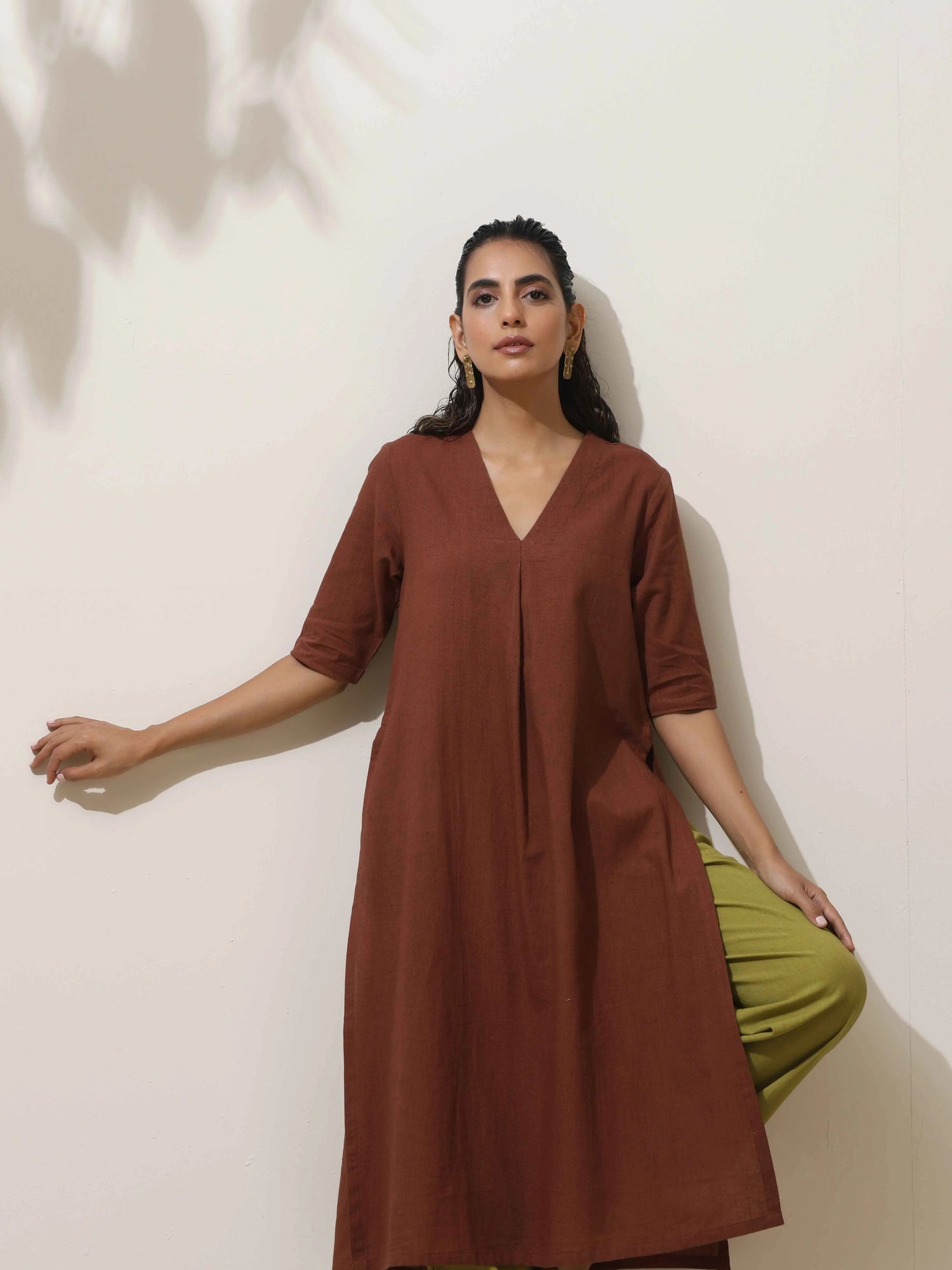 trueBrowns Brown Cotton Kurta Pant Set