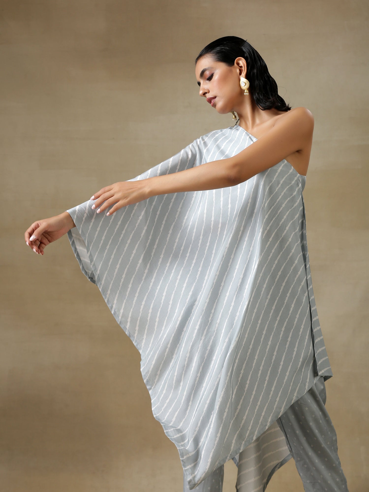 Grey Bandhani Printed Silk One-Shoulder Kurta Pant Set