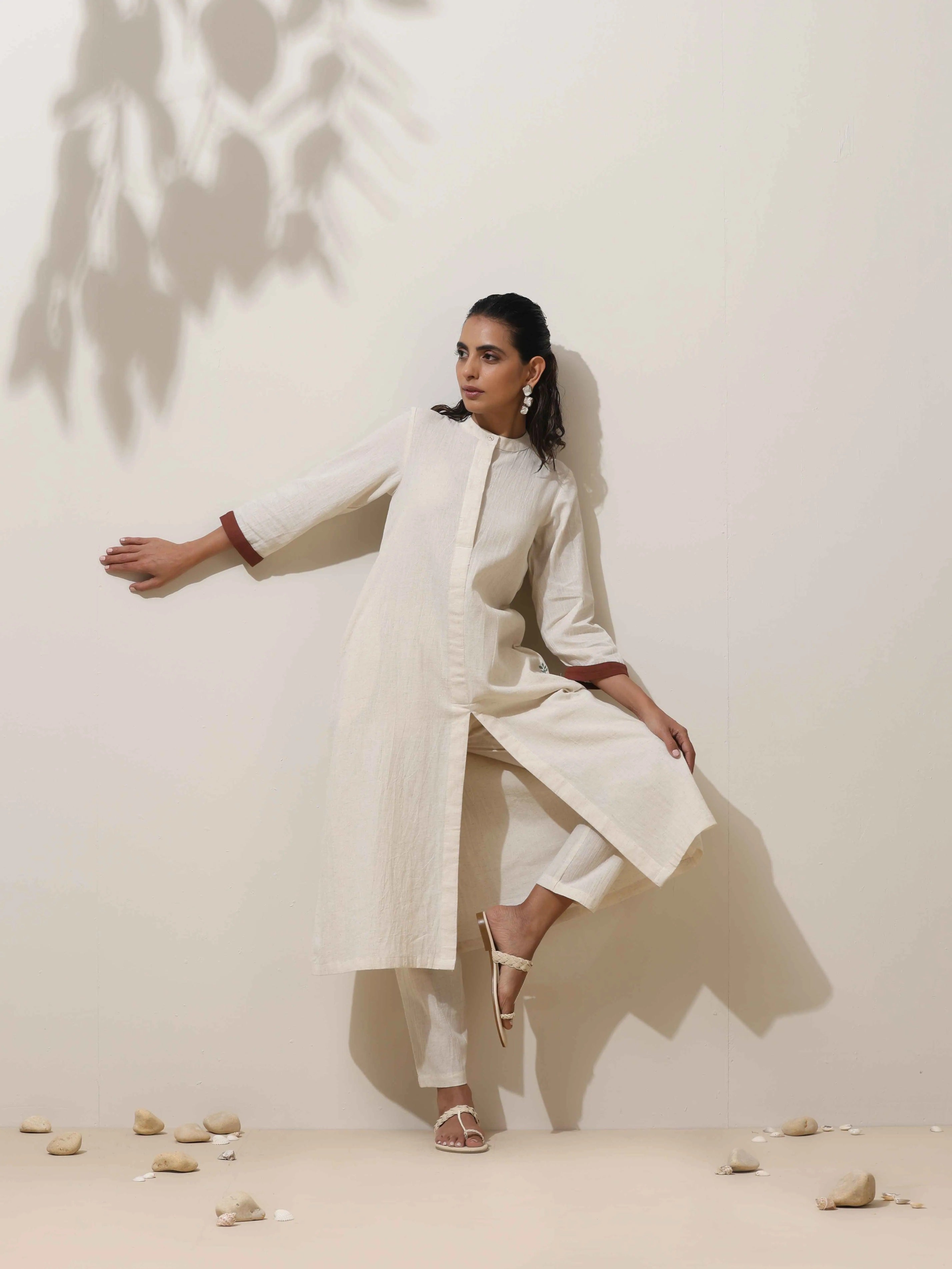 truebrowns Off White Cotton Kurta Pant Set