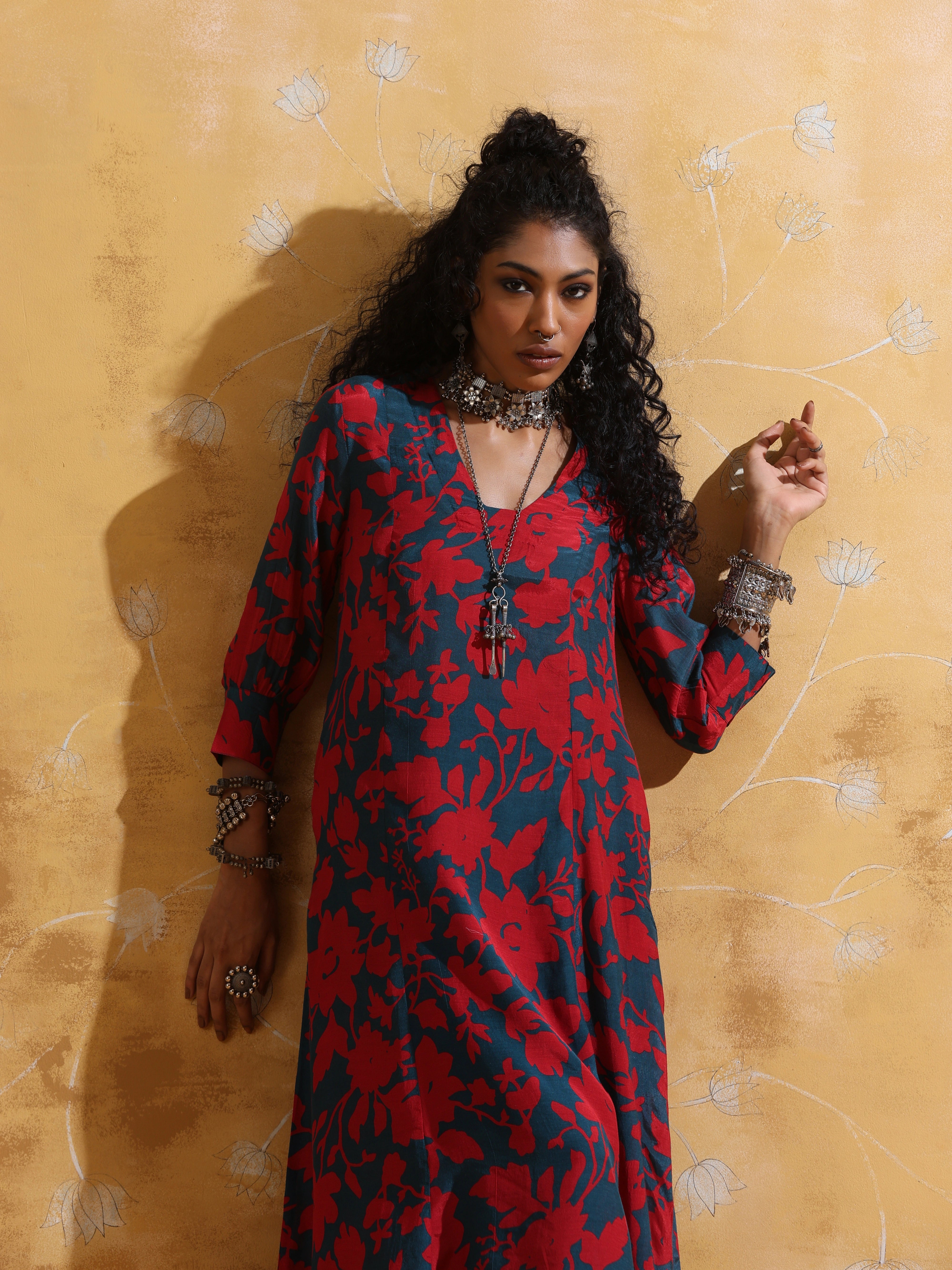 trueBrowns Red Teal Jaal Print  Muslin Silk A-Line Kurta Set