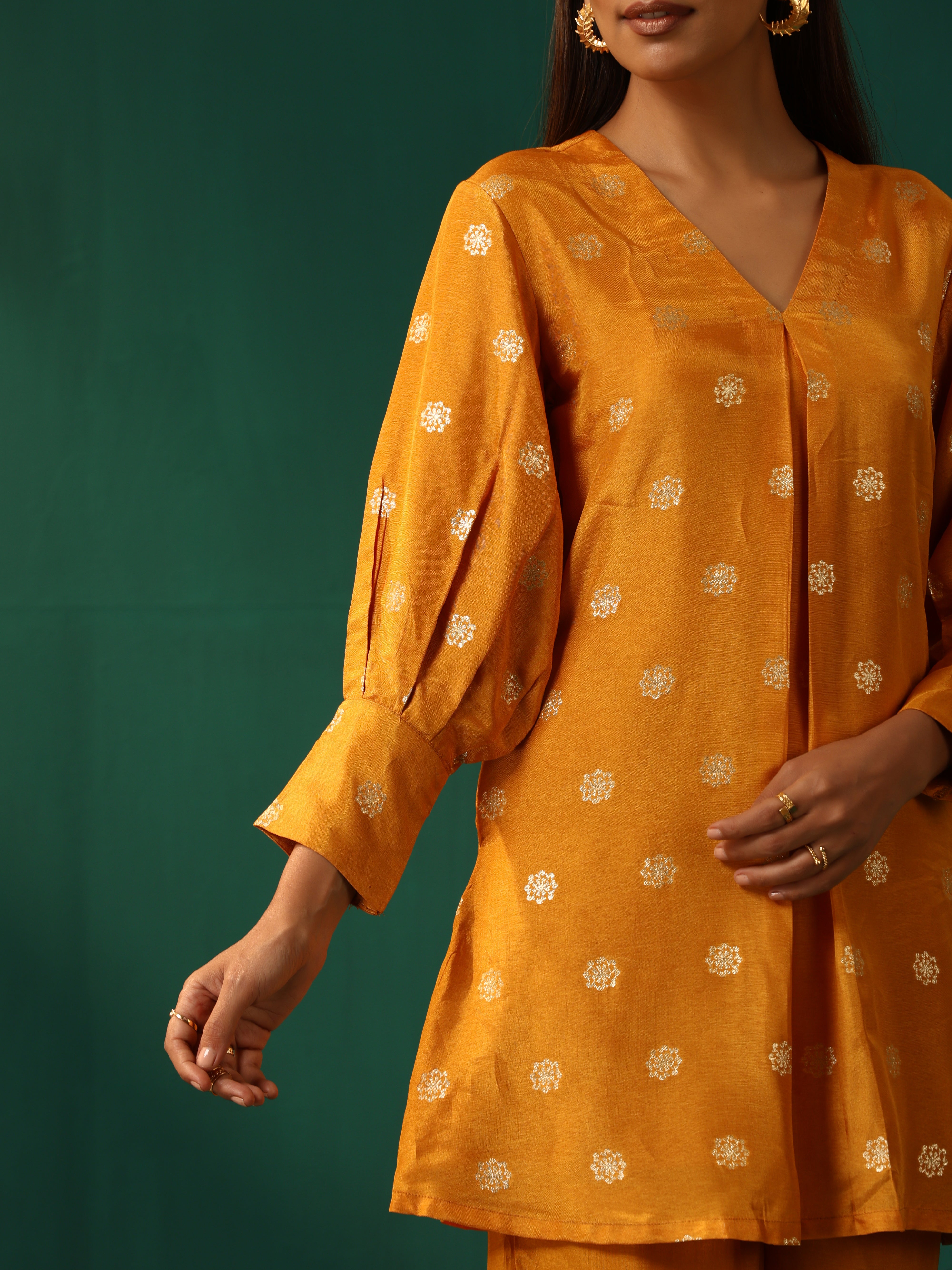 trueBrowns Mustard Geometric Floral Viscose Silk Co-ord Set