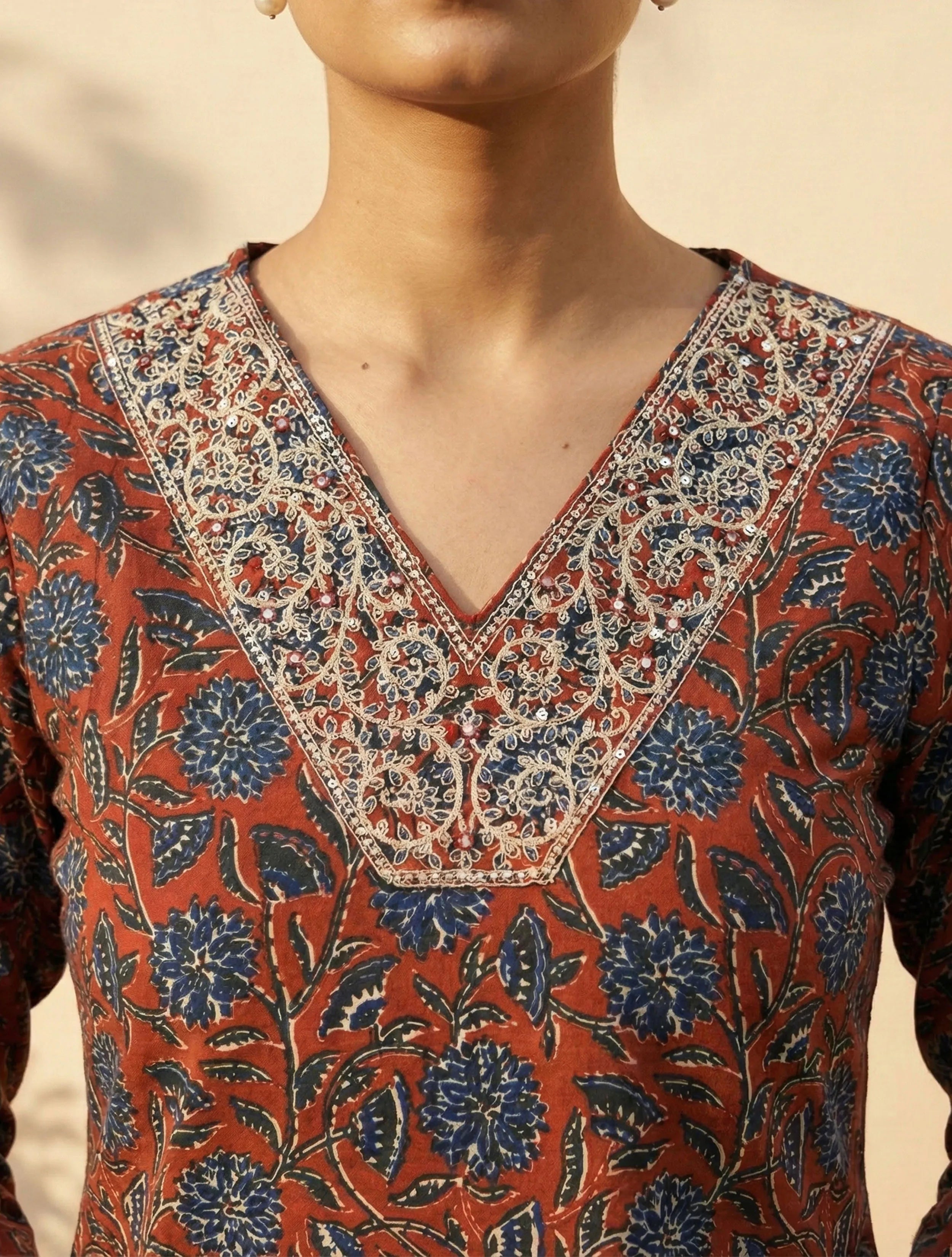 trueBrowns Rust Floral Print Embroidered V-Neck Kurta Pant Dupatta Set