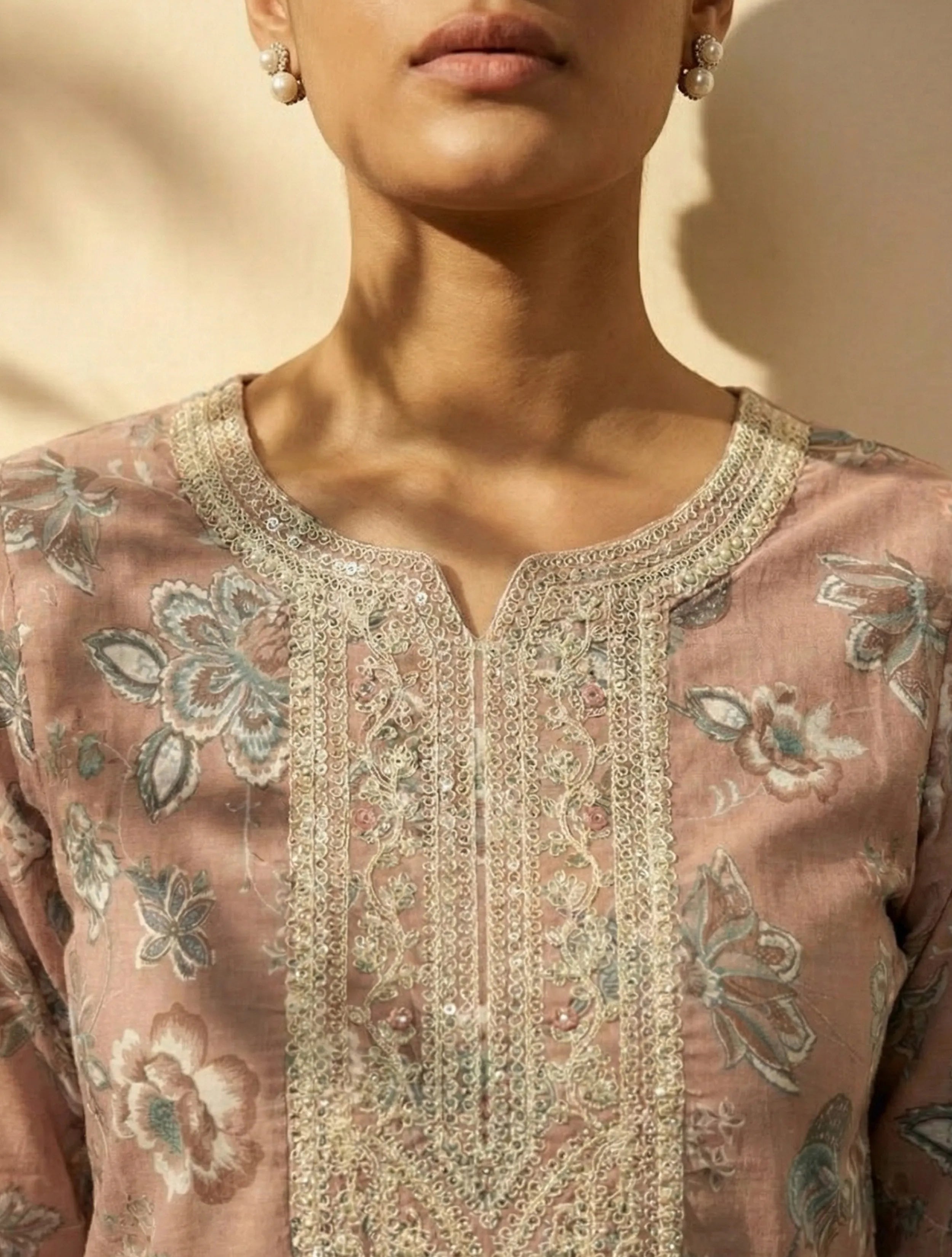 trueBrowns Light Pink Floral Print Kurta Pant Dupatta Set