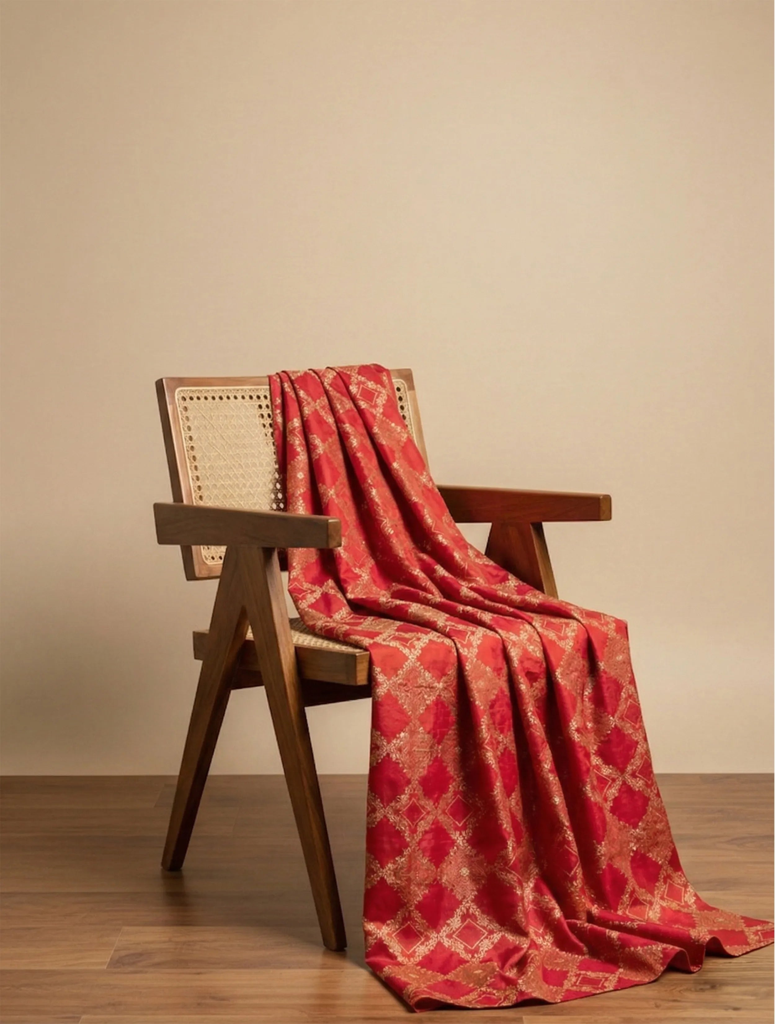 trueBrowns Red Diamond Brocade Dupatta
