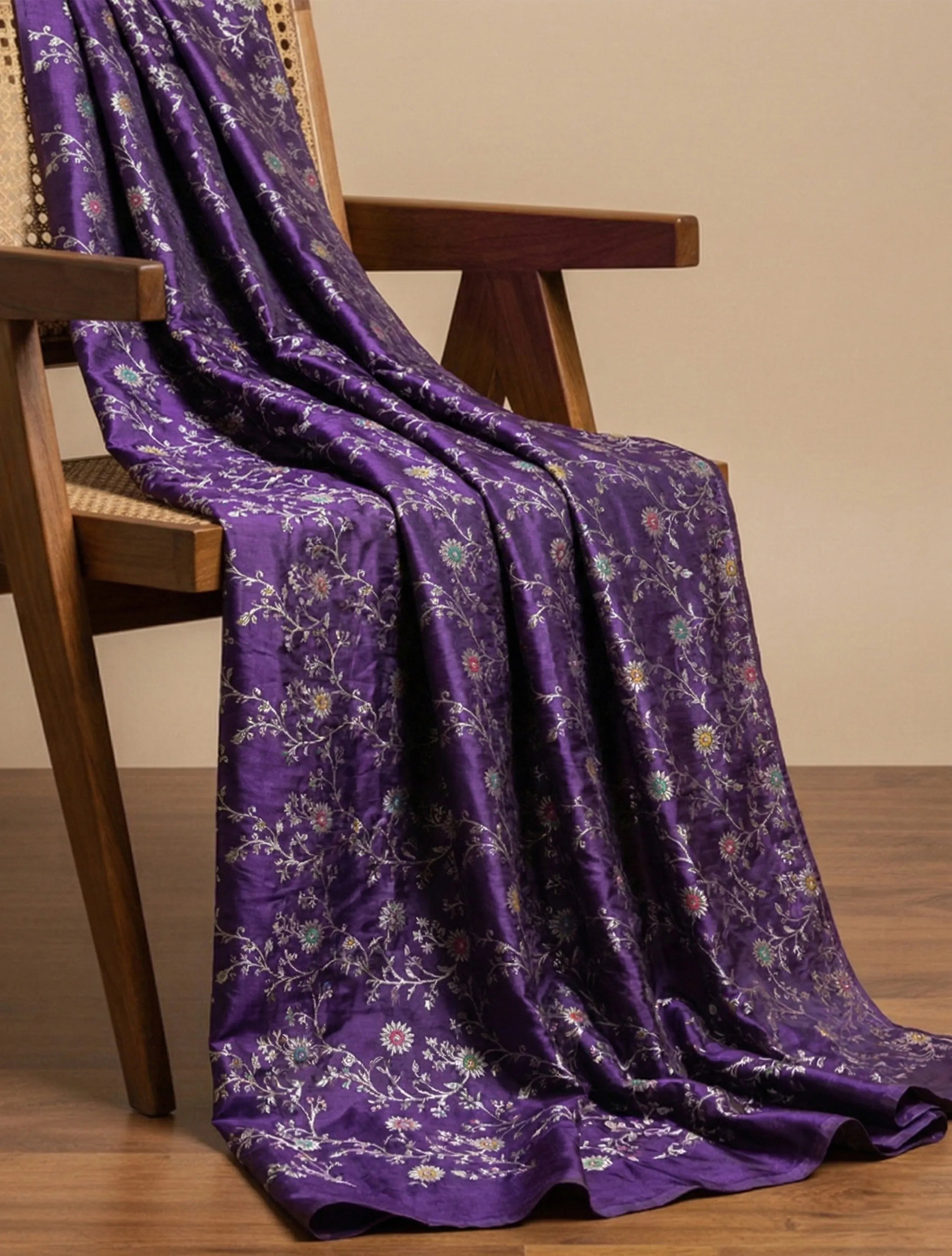 trueBrowns Purple Rose Brocade Dupatta