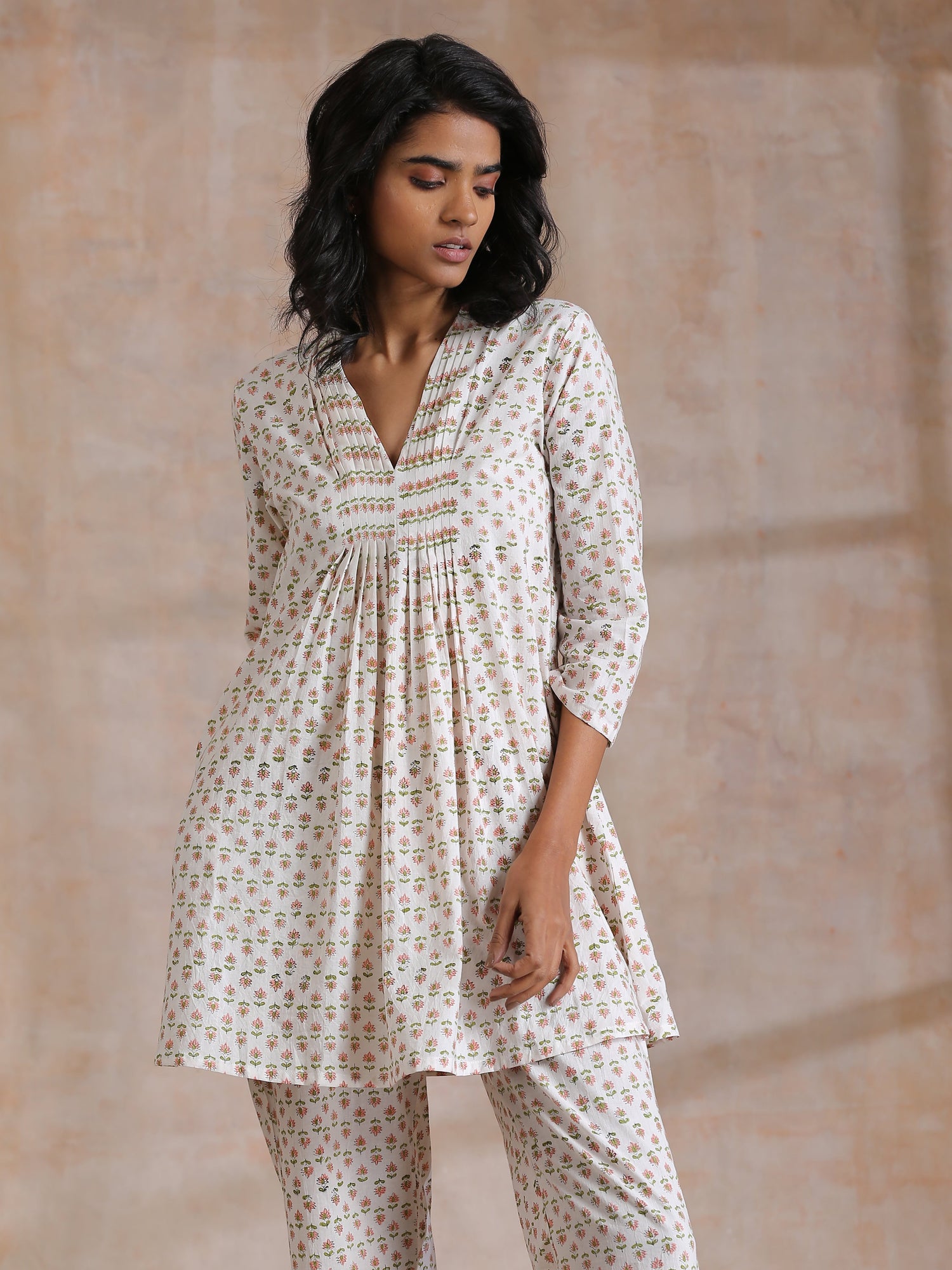 White With Small Floral Booti Print Cotton Pleated Co-Ord Set