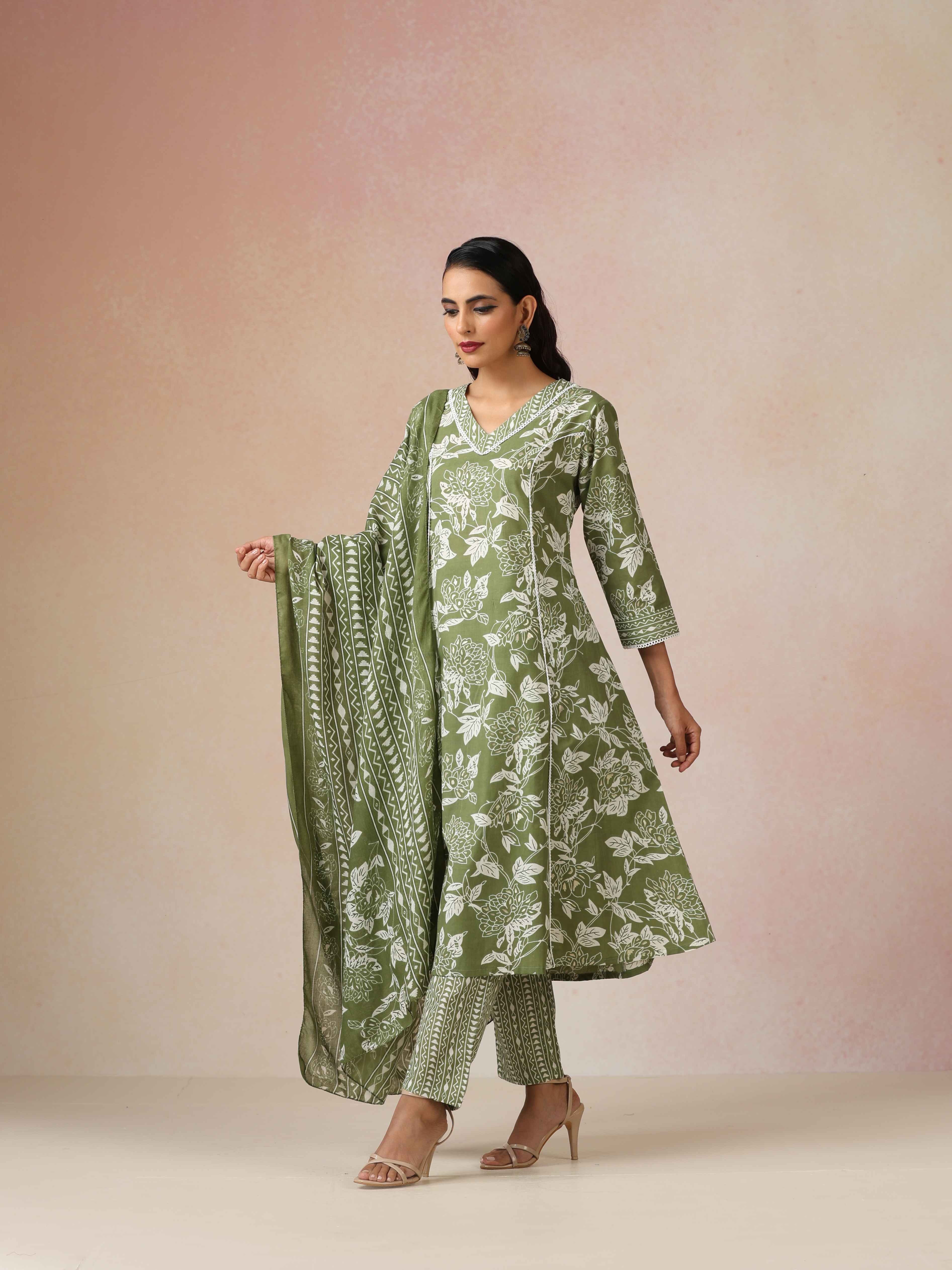 trueBrowns Green Cotton Print A Line Kurta 3pc Set