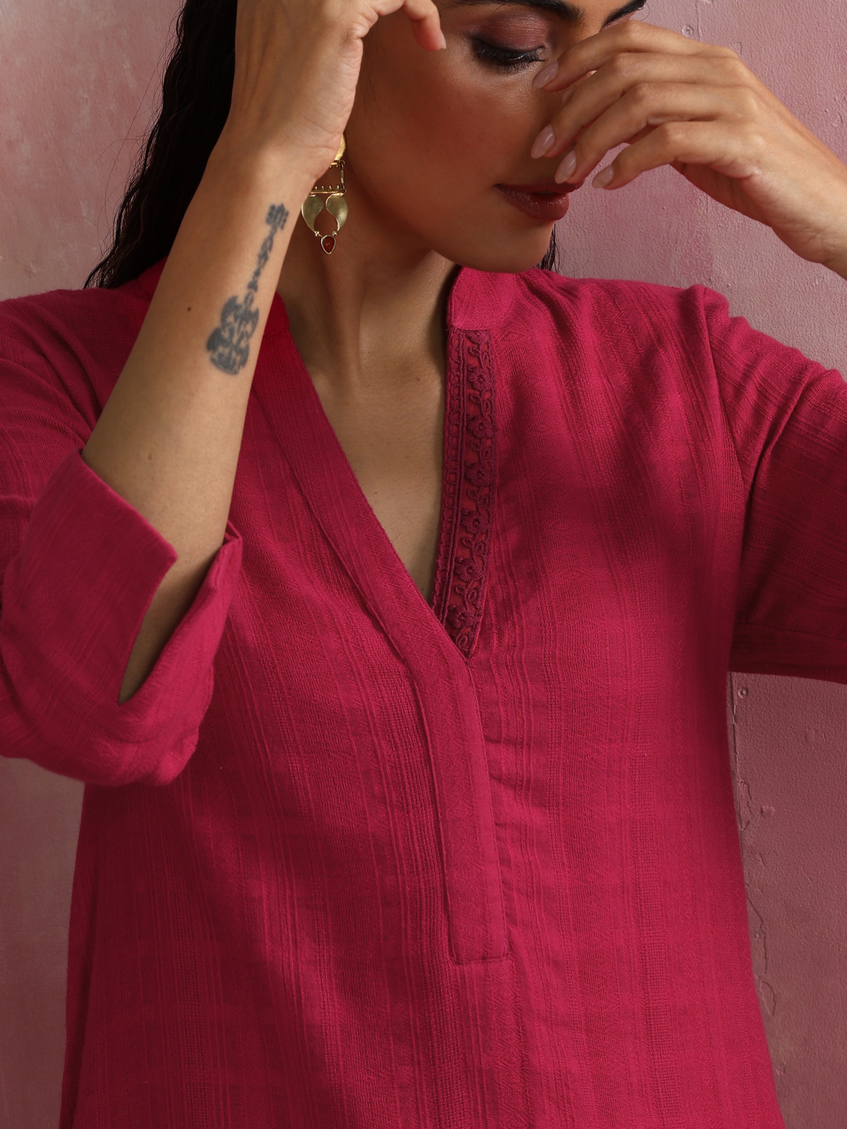 trueBrowns Magenta Cotton Dobby Kurta Set