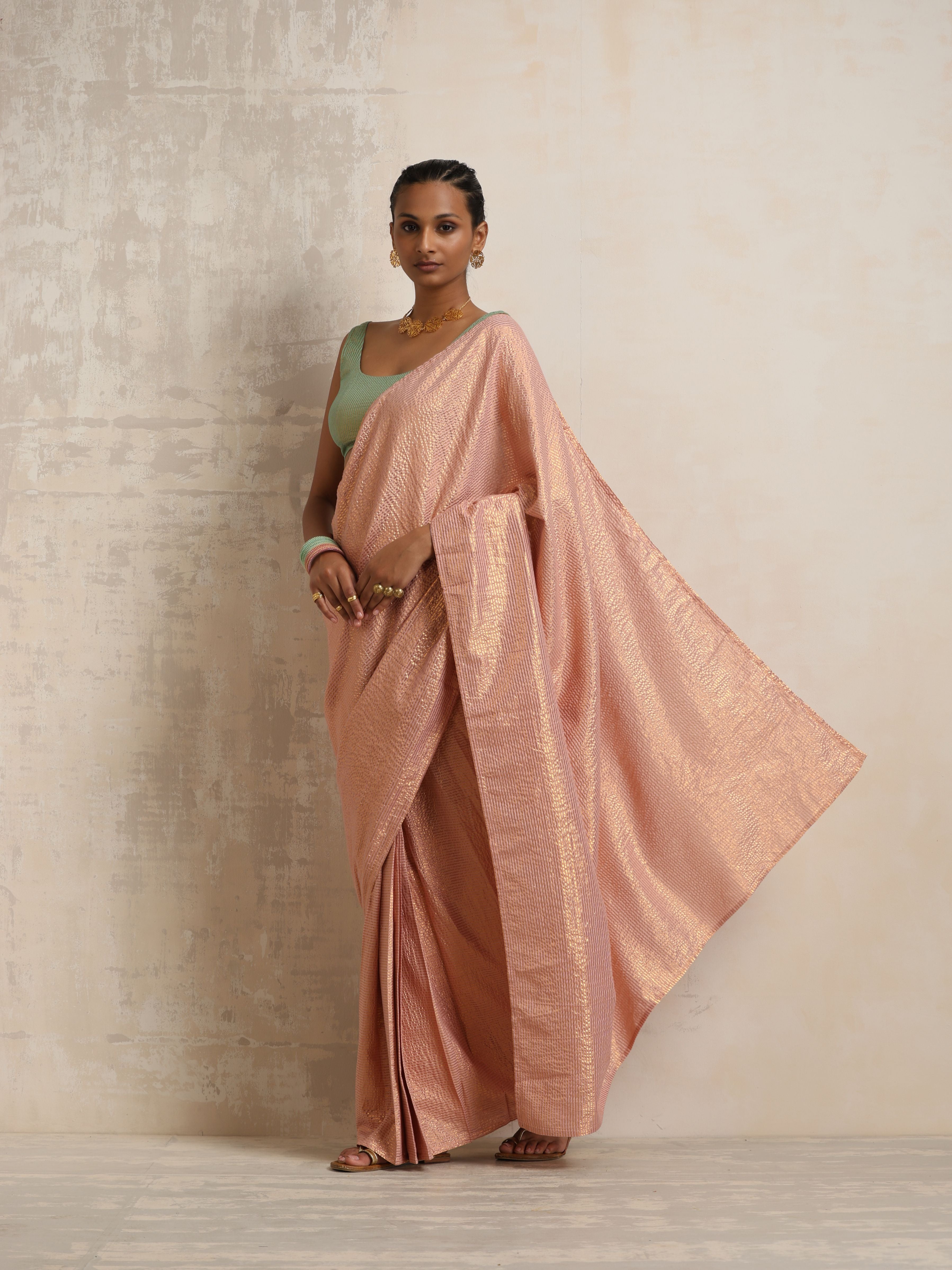 trueBrowns Pink Gold Lurex Saree