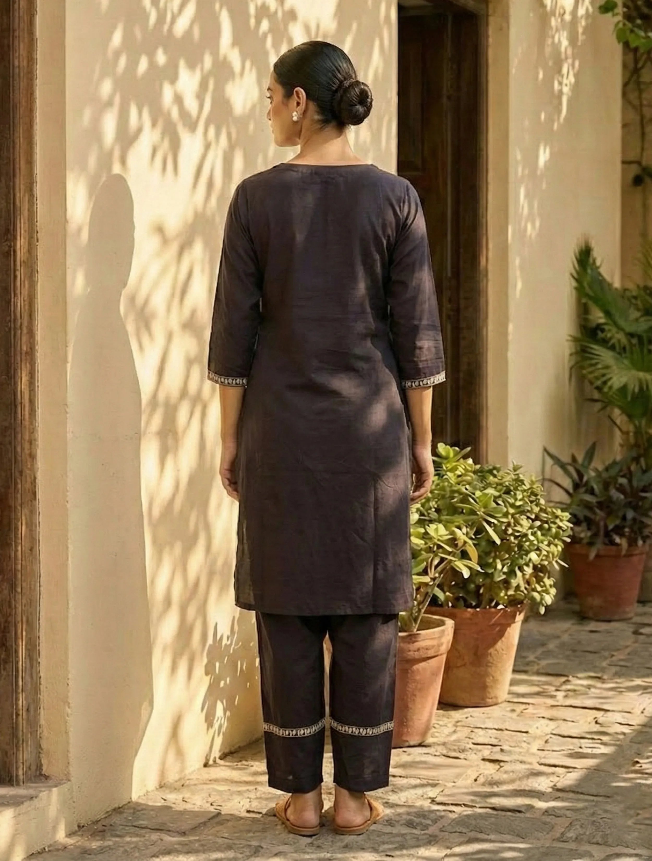 trueBrowns Black Embroidered Kurta Farsi Pant Dupatta Set