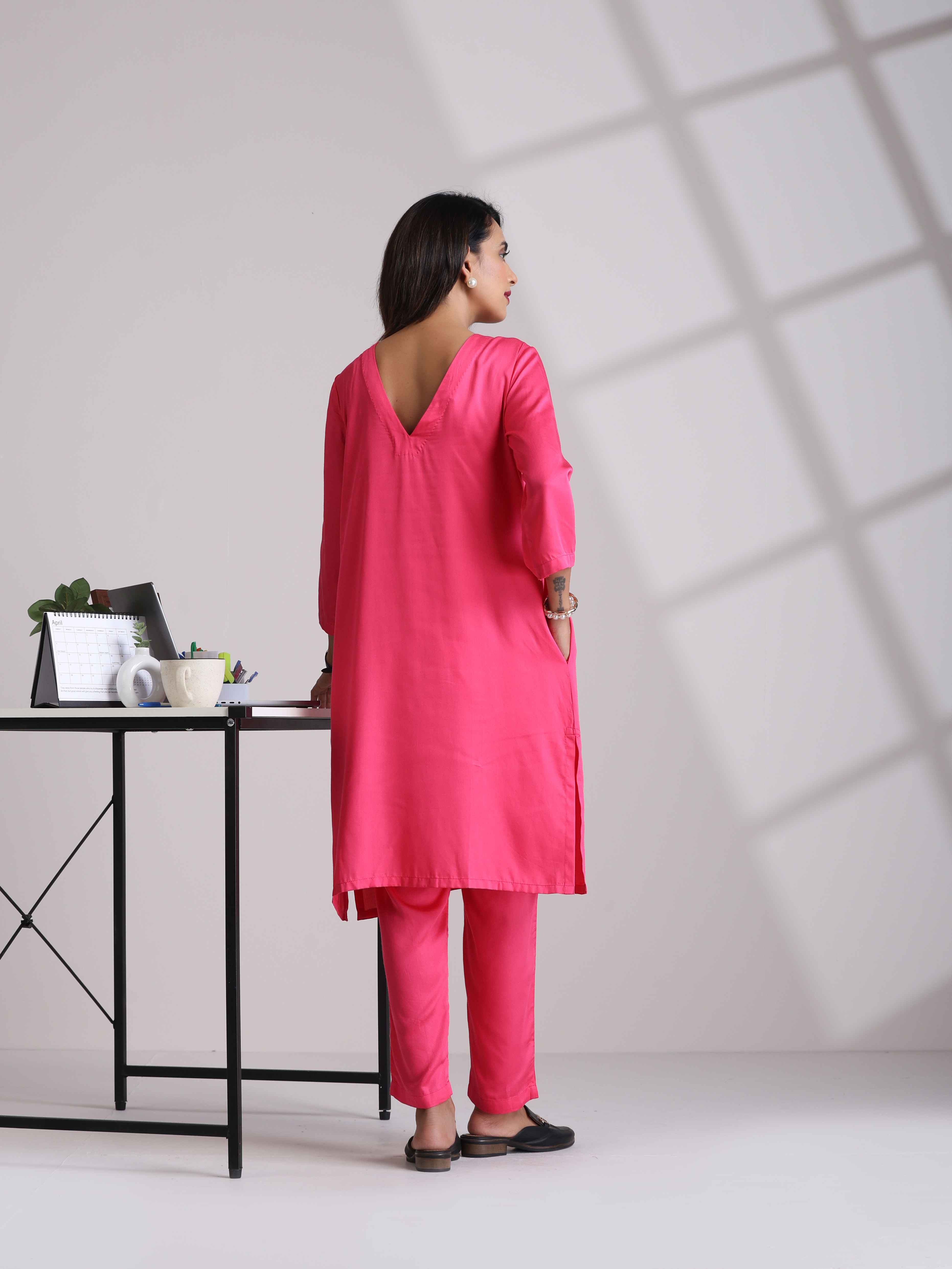 trueBrowns Pink Modal Round Neck Kurta Co-ord Set