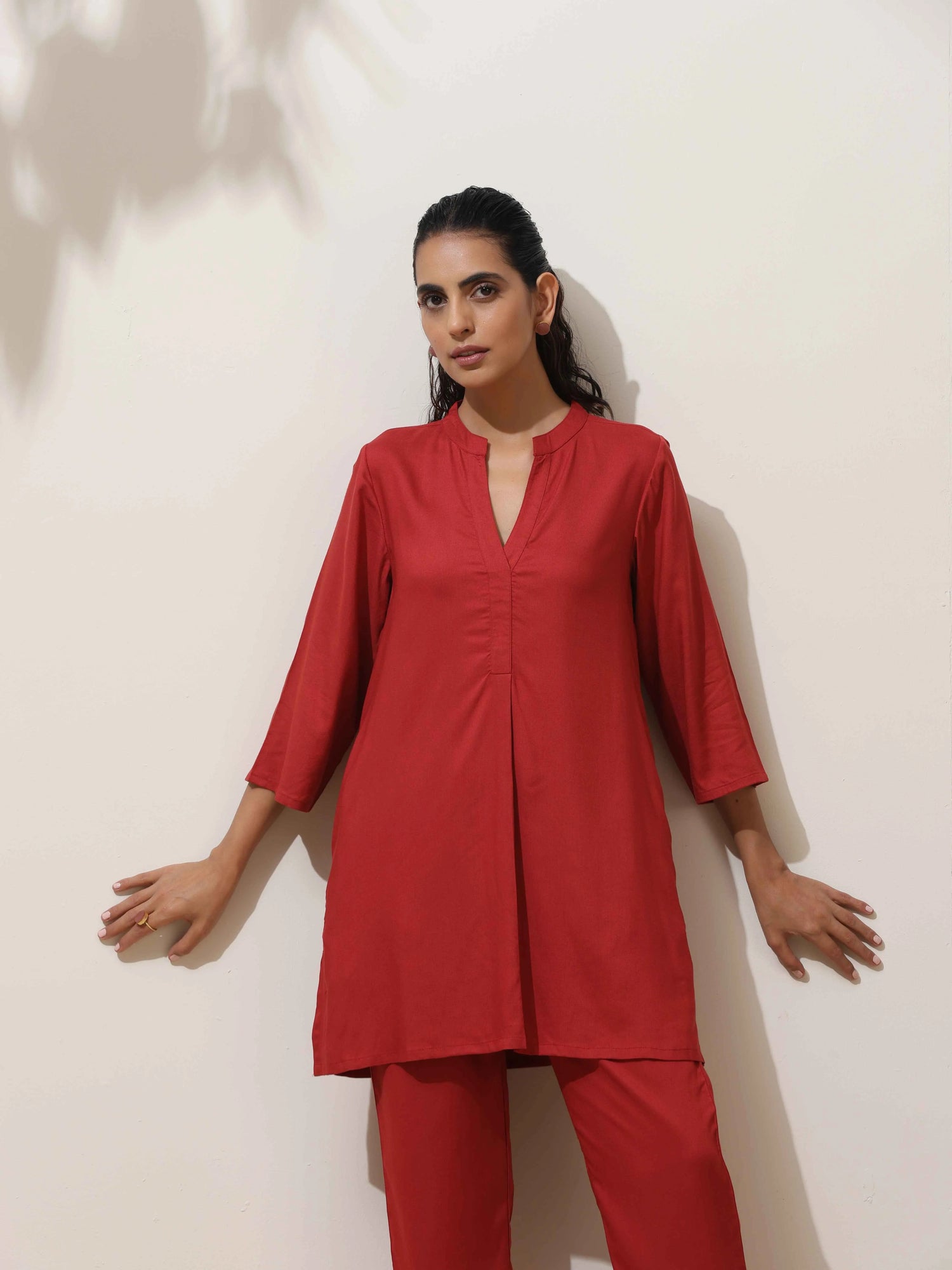 trueBrowns Maroon Viscose Solid Co-ord Set