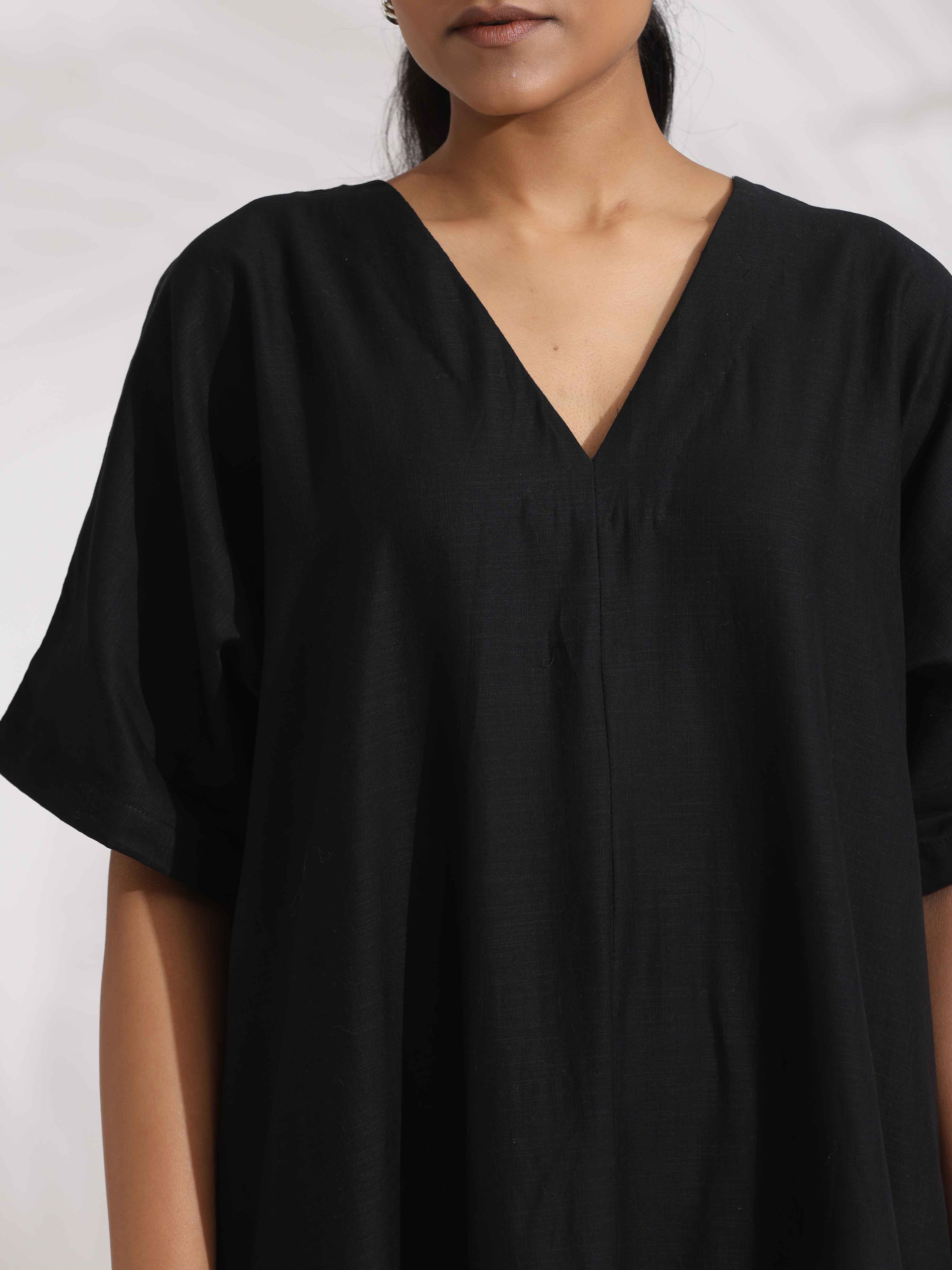 trueBrowns Black Cotton Schiffli Slit Dress
