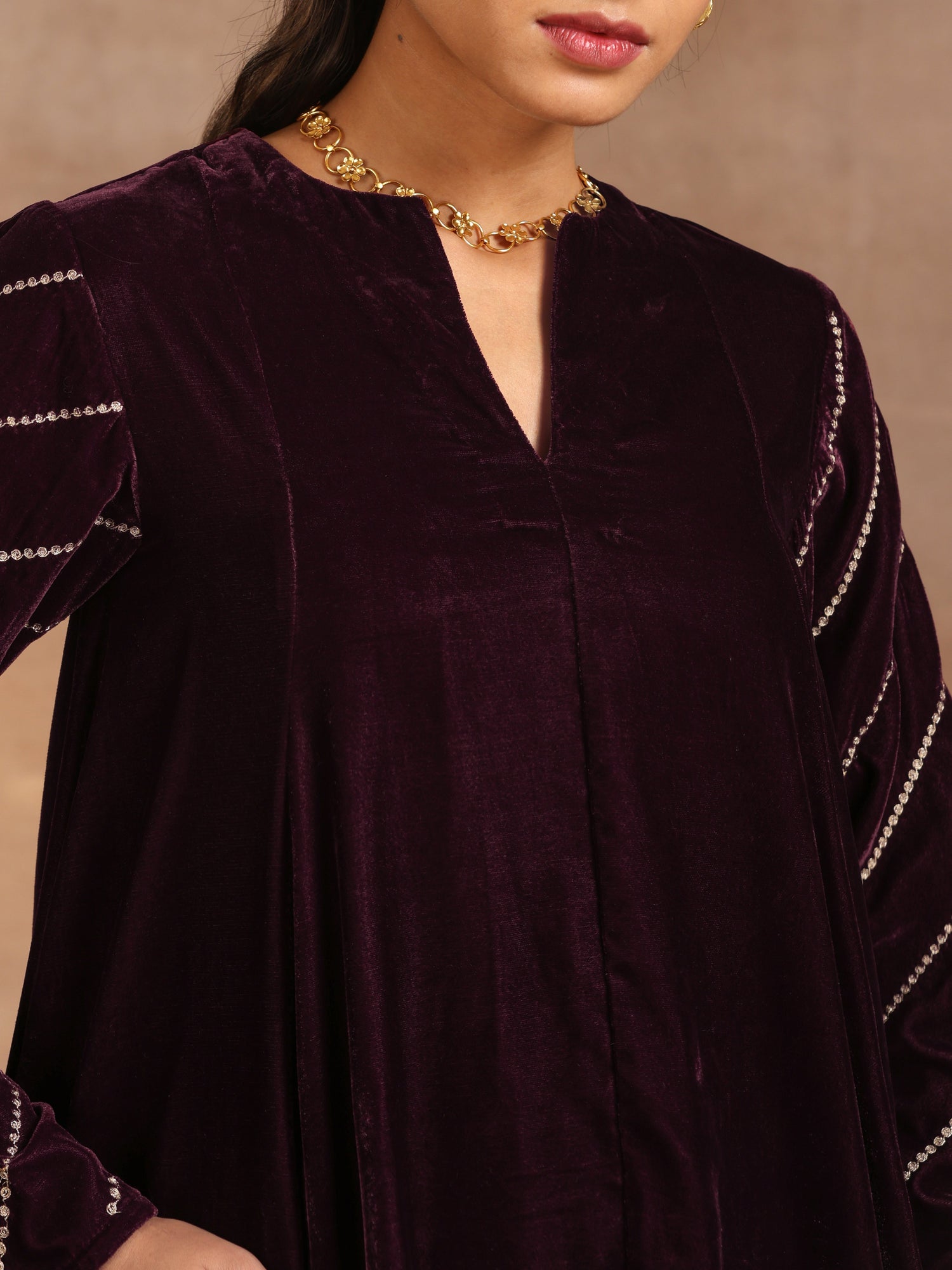 trueBrowns Wine Velvet Sleeve Embroidered Co-ord Set
