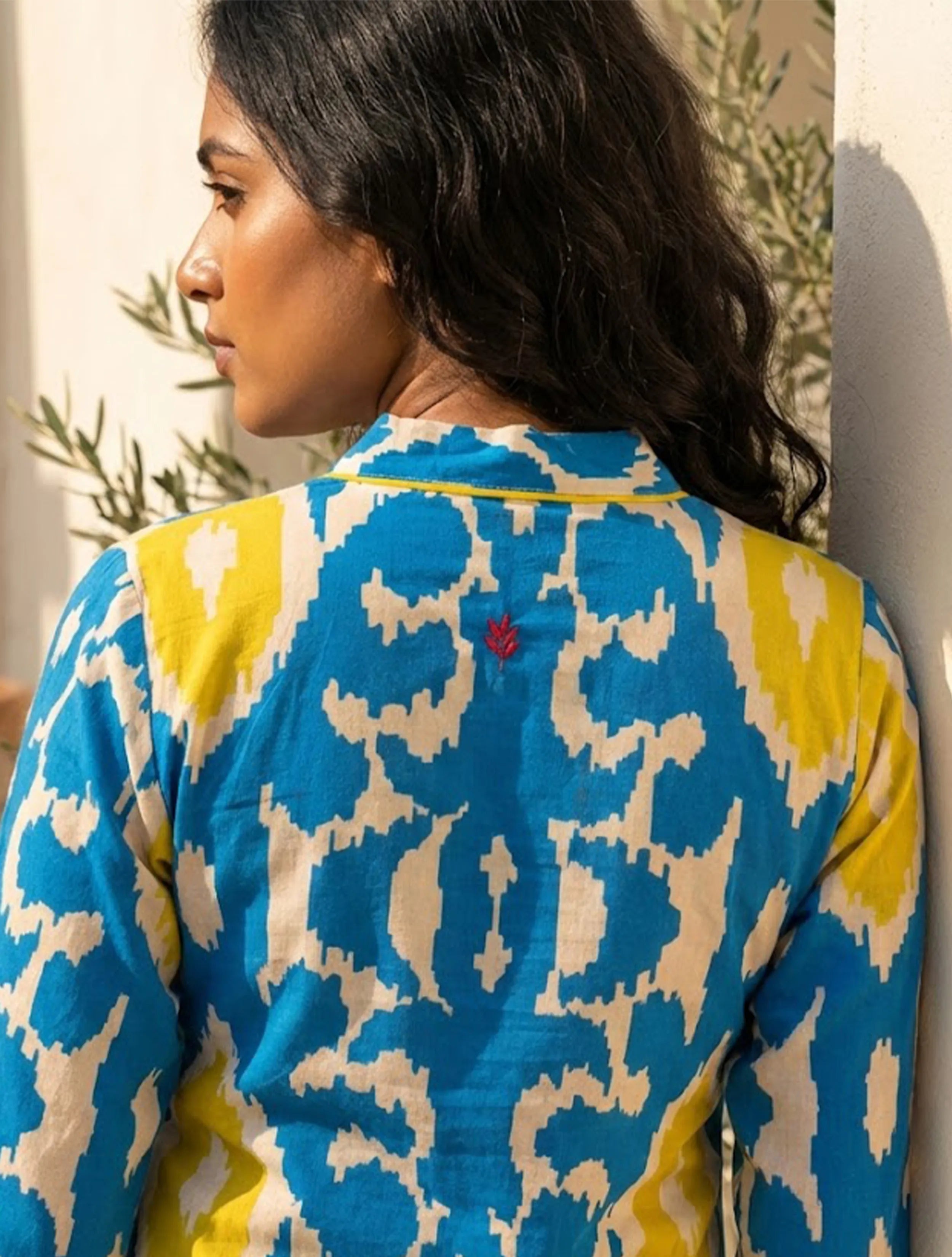 trueBrowns Blue Ikat Print Cotton A-Line Kurta Set