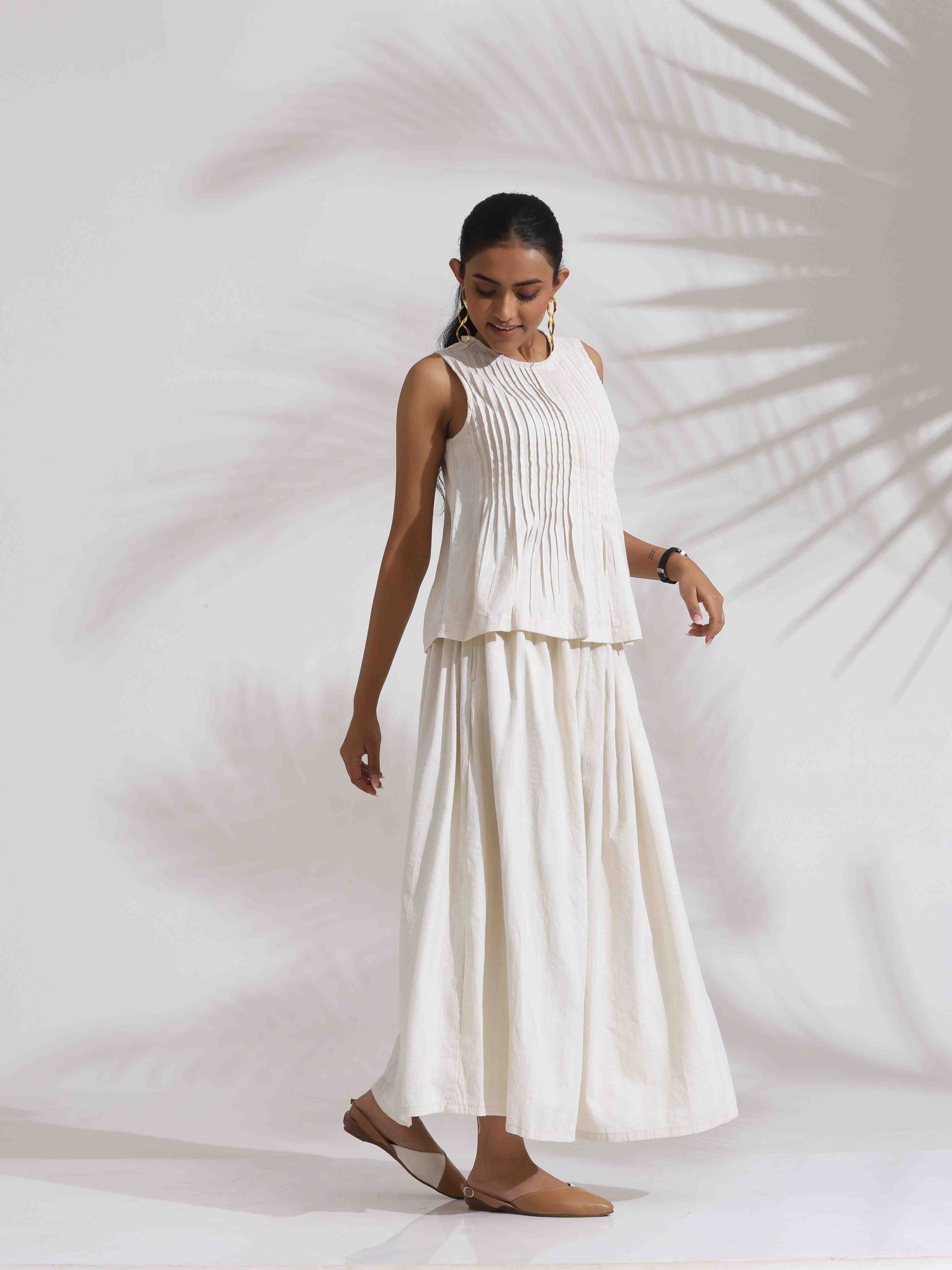 trueBrowns Off-White Cotton Skirt Co-ord Set