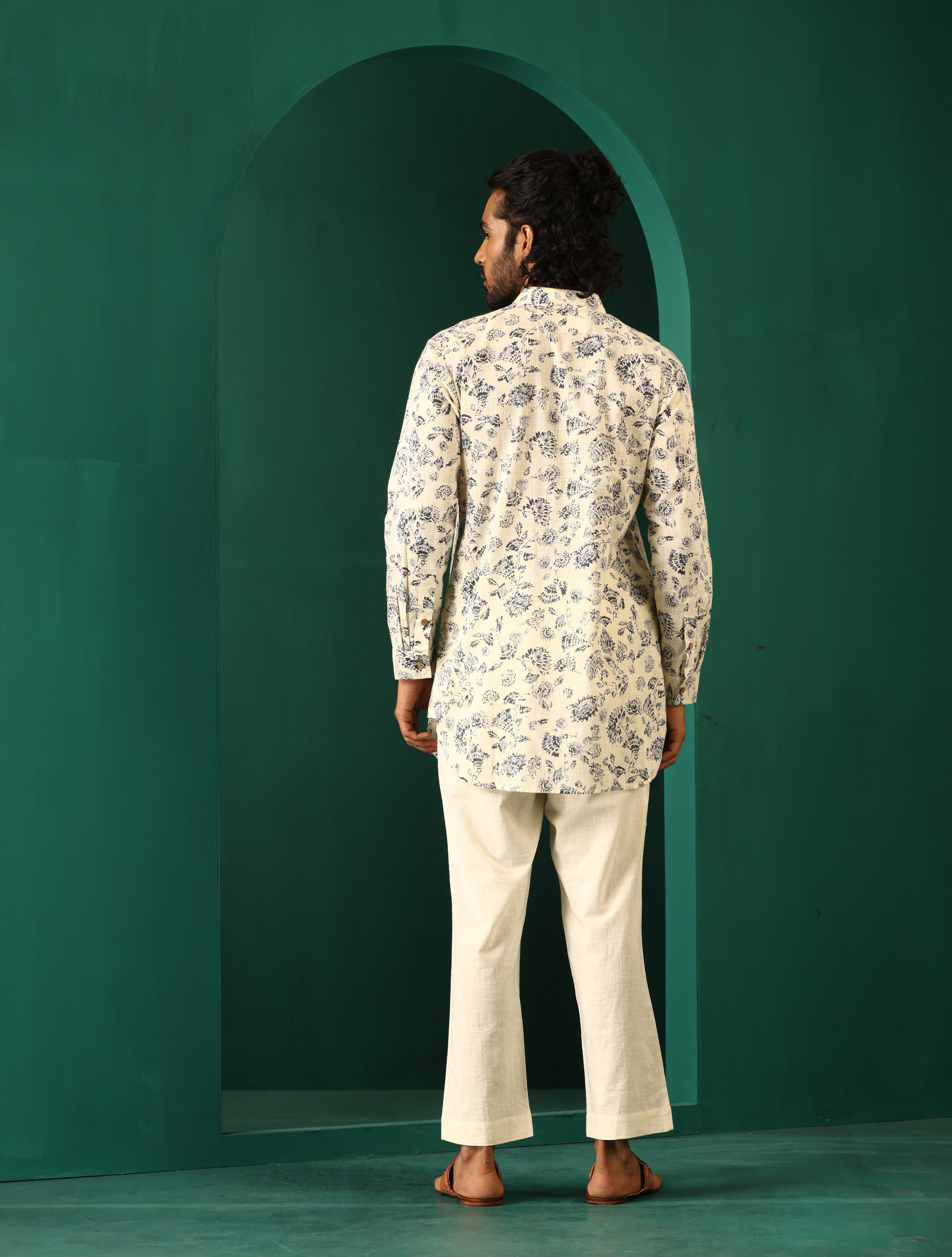 trueBrowns Men Ivory Floral Cotton Printed Co-ord Set