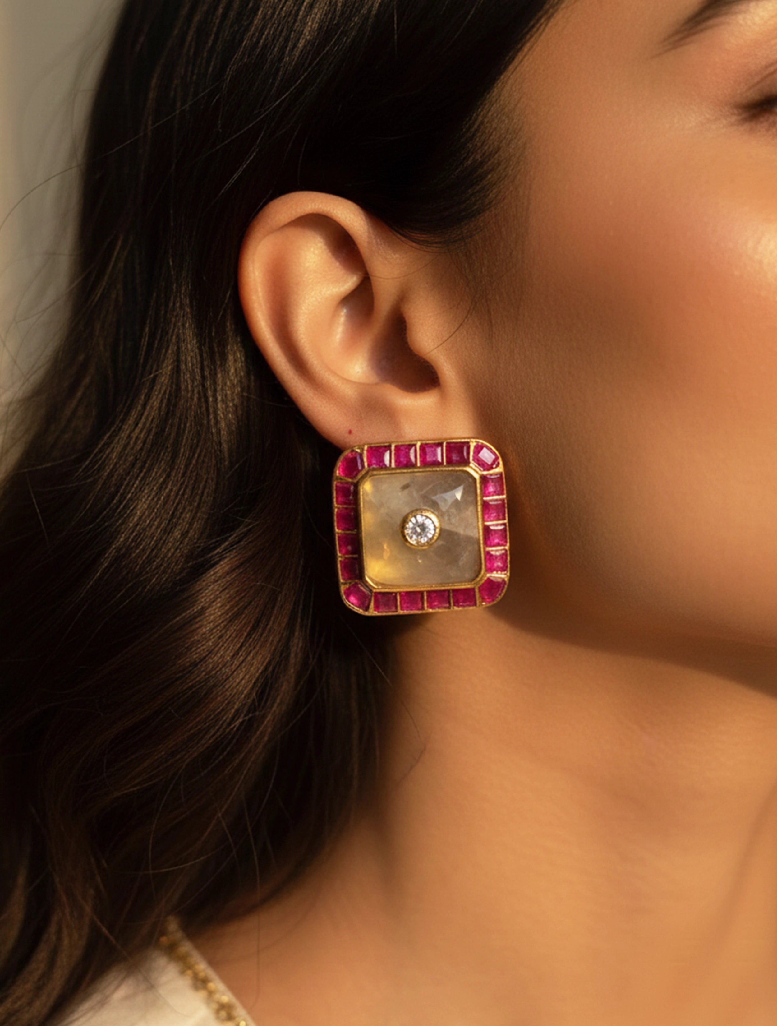 trueBrowns Red Square Studs