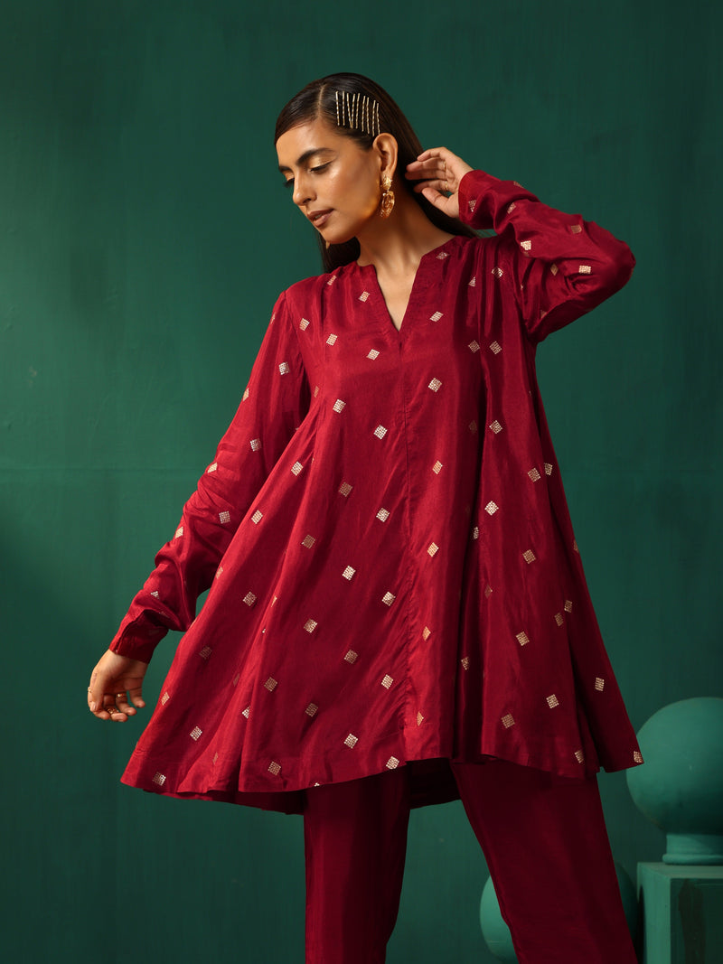 trueBrowns Maroon Diamond Viscose Silk Co-ord Set