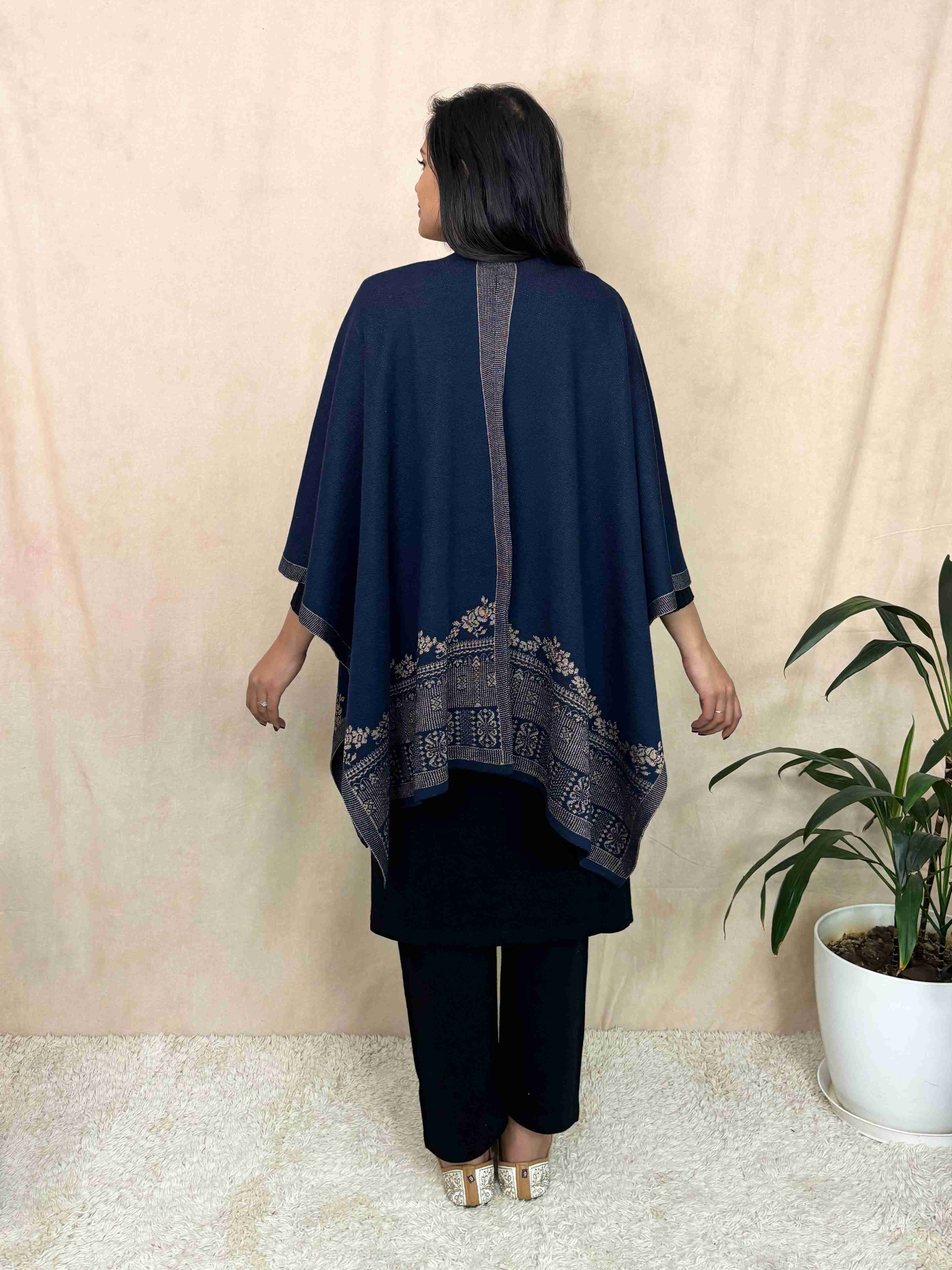 trueBrowns Blue Woollen Kaftan Cape