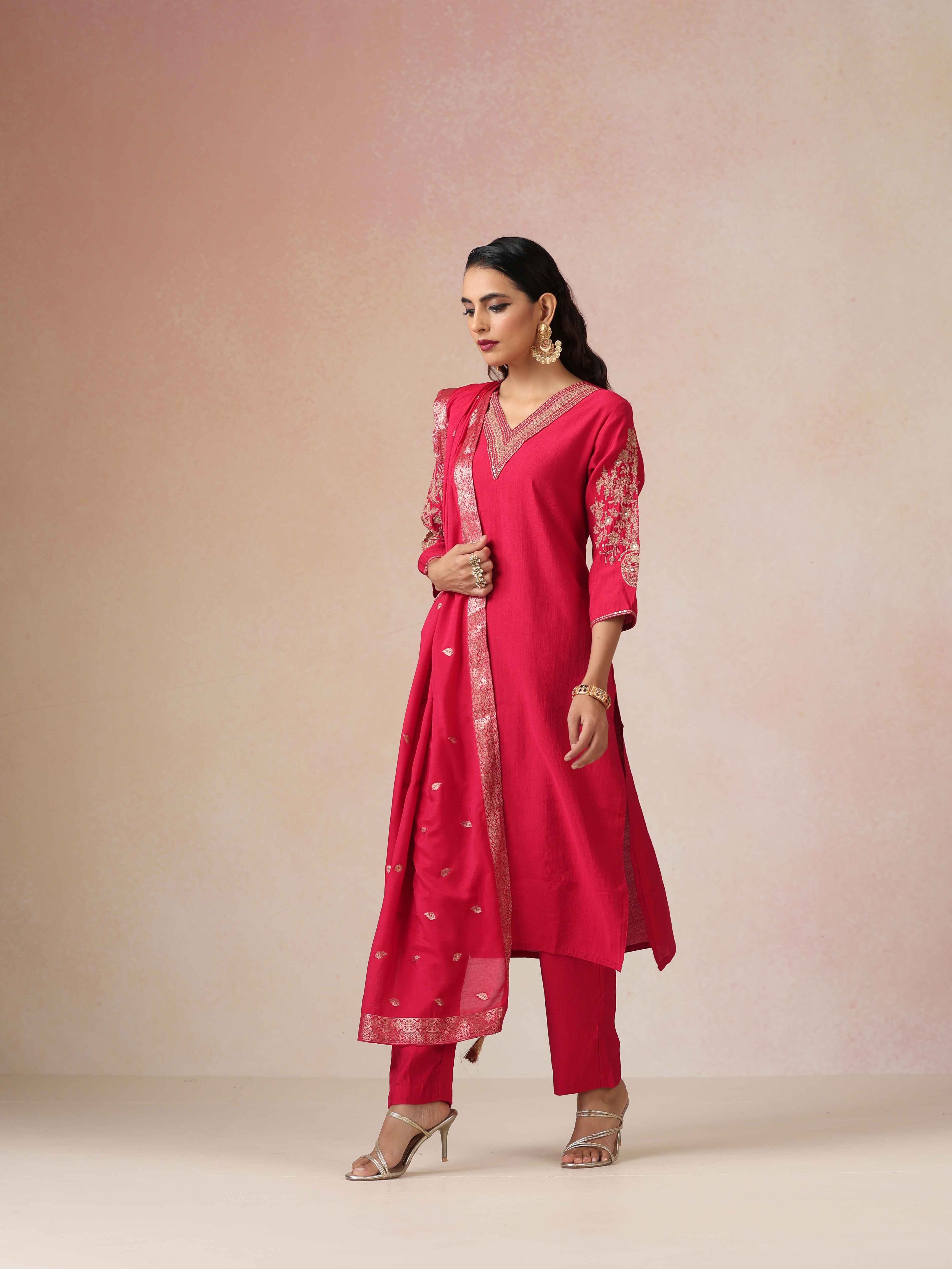 trueBrowns Red Embroidered Straight Kurta Pant Dupatta Set