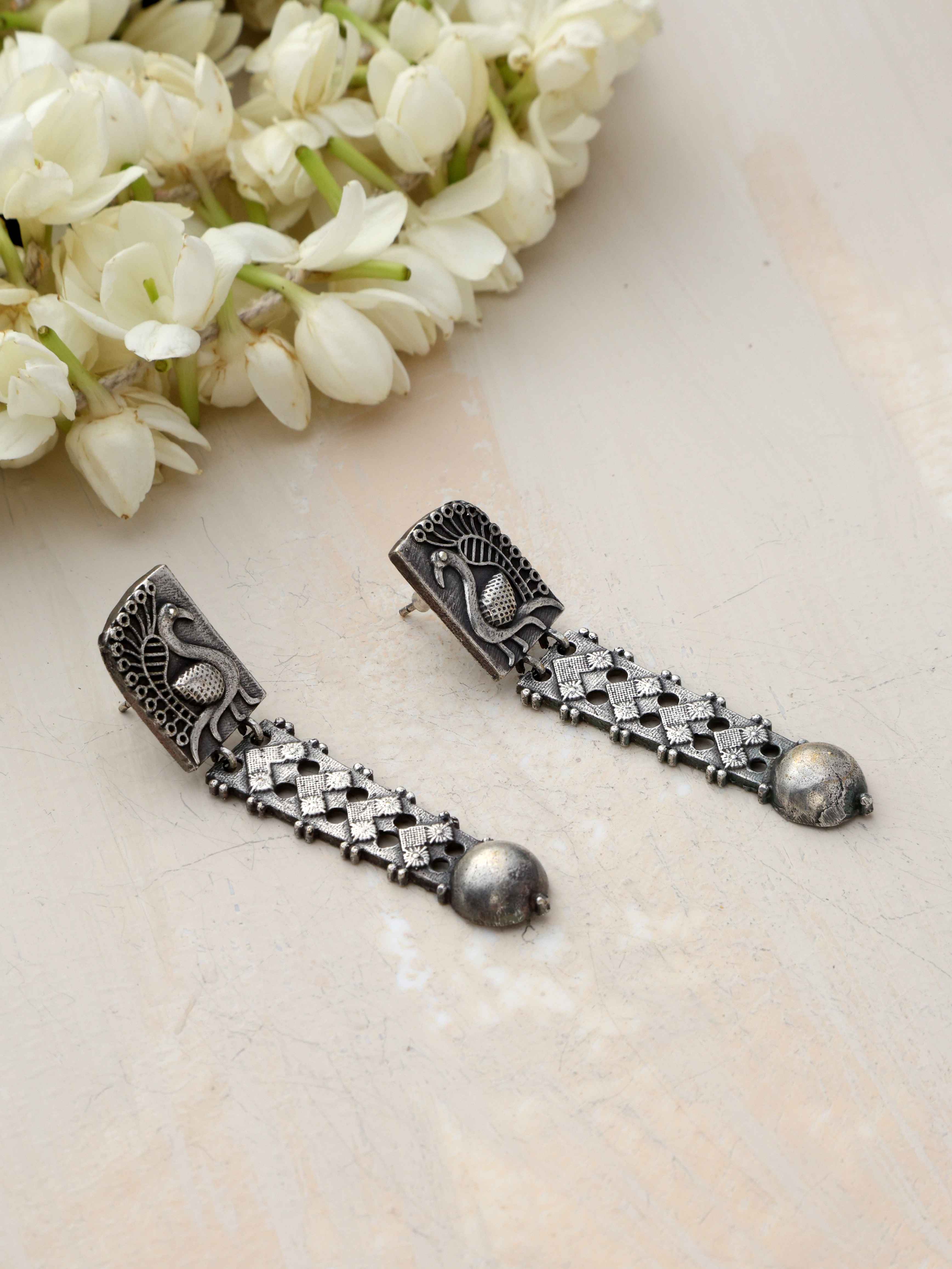 trueBrowns Silver Tone Flamingo Dangle Earrings