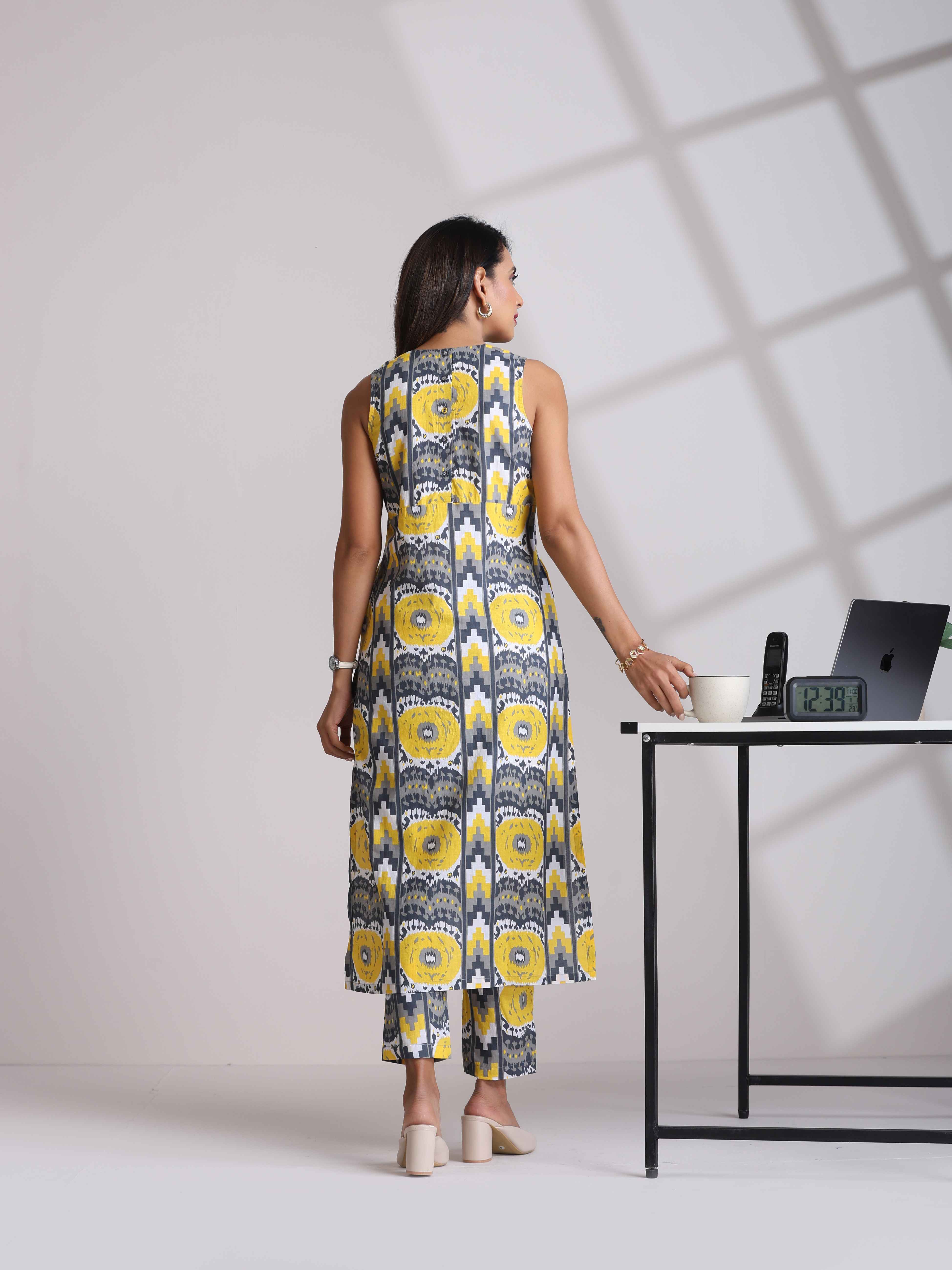 trueBrowns Yellow Cotton Ikat Sleeveless Kurta Pant Set