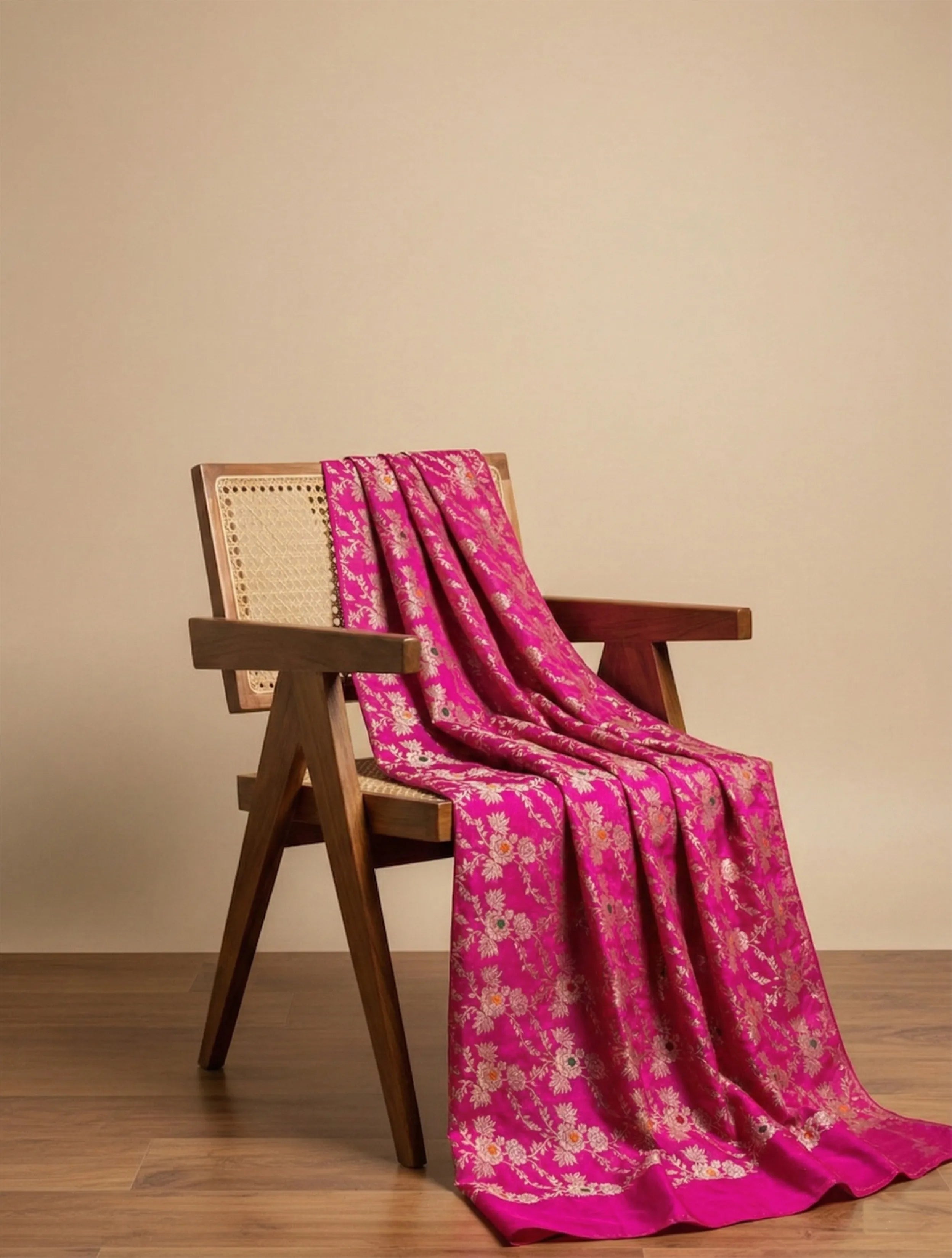 trueBrowns Pink Rose Brocade Dupatta