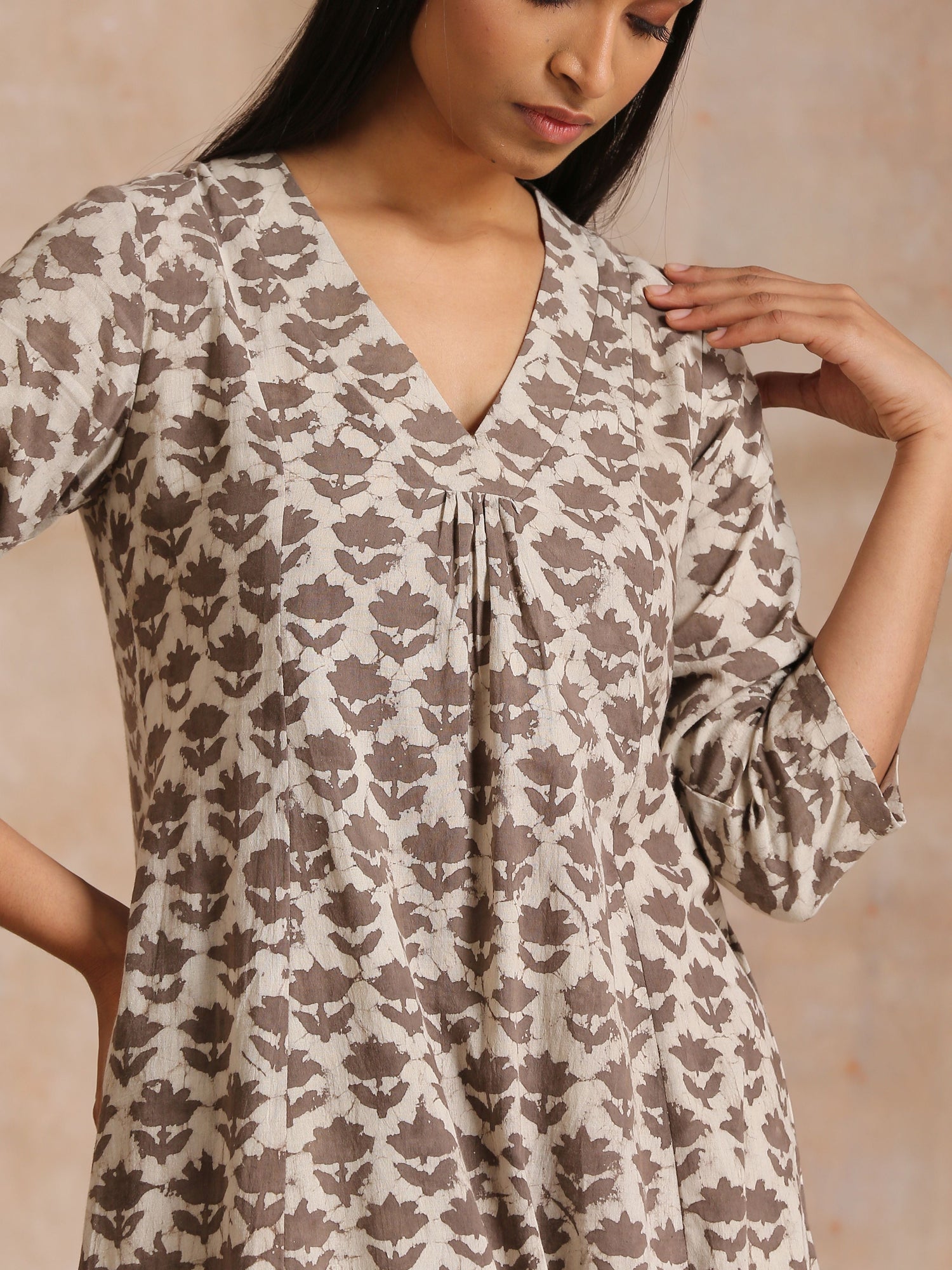 Clay Dabu Buta Print Cotton Front Neck Gathered Kurta Pant Set