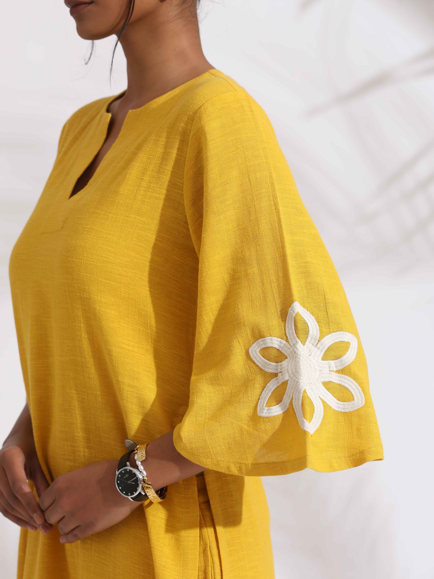 trueBrowns Yellow Cotton Slub Embroidered Straight Kurta Set