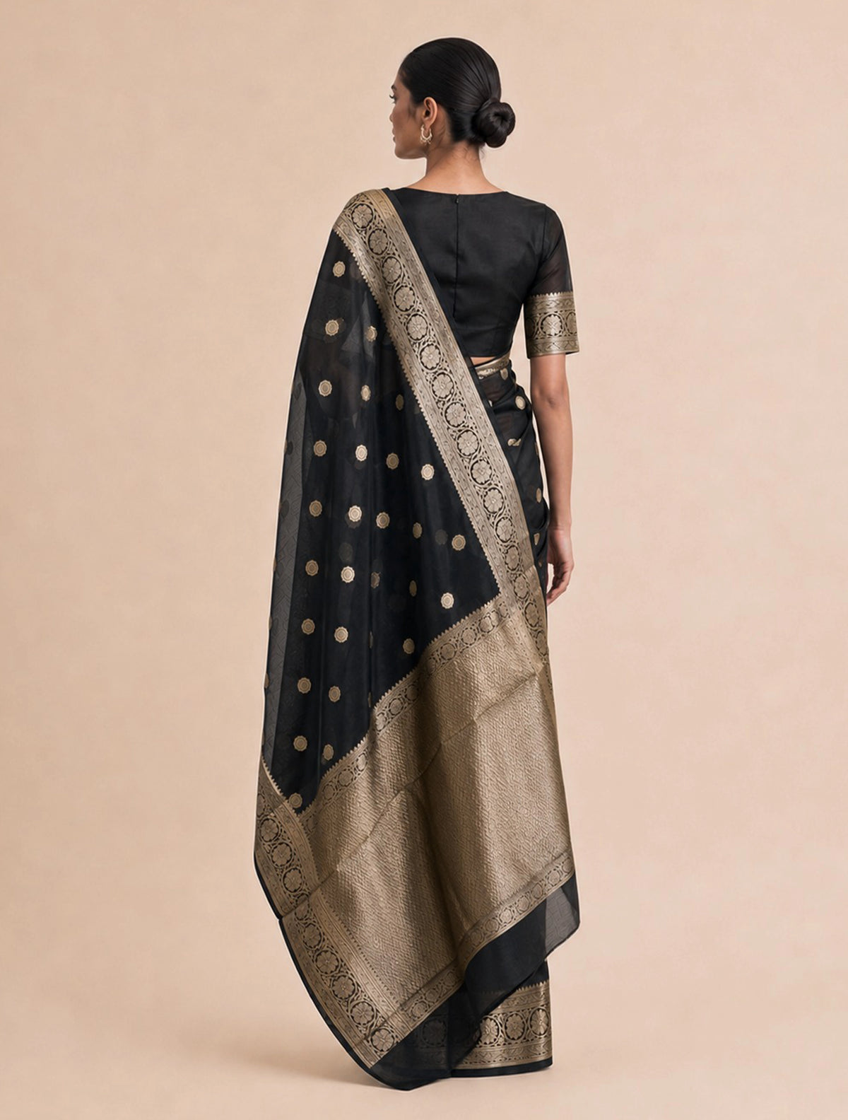 trueBrowns Black Weave Gold Boota Silk Organza Handloom Saree With Unstitched Blouse