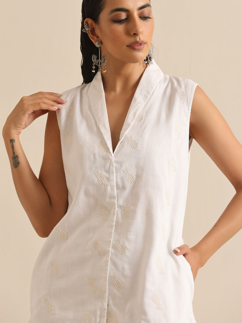 White Pineapple Sleeveless Jacket Pant Set