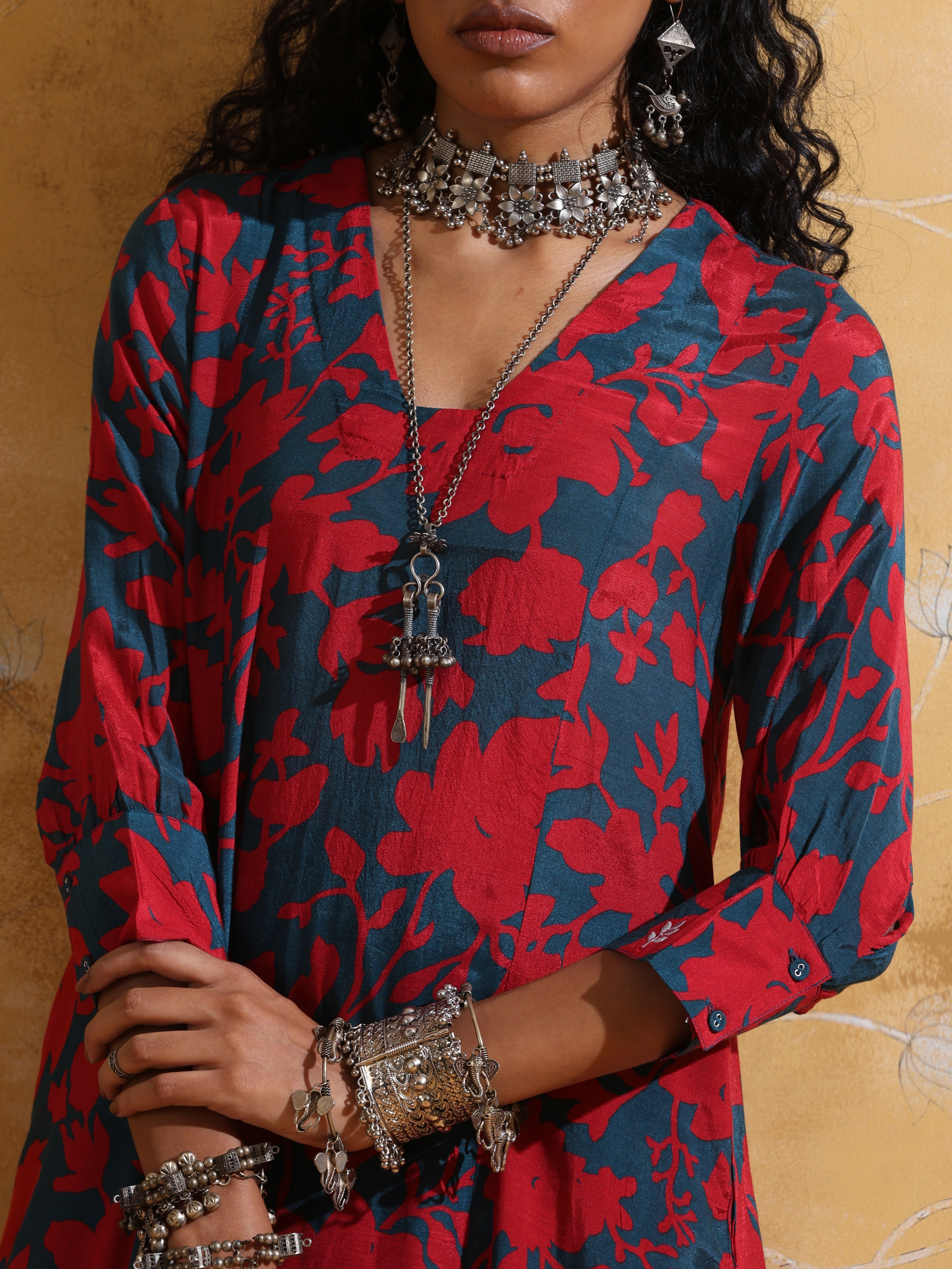 trueBrowns Red Teal Jaal Print  Muslin Silk A-Line Kurta Set