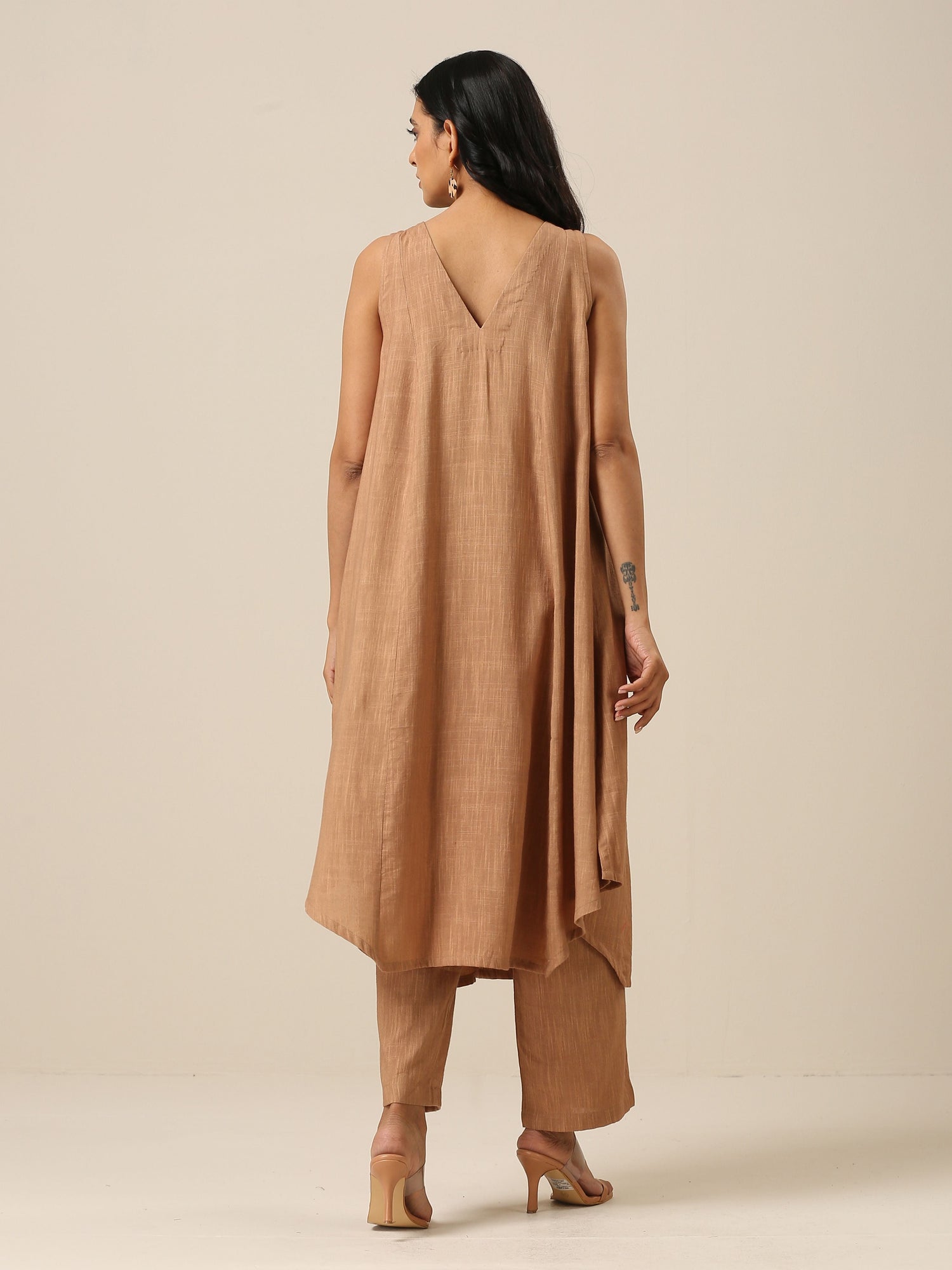 Beige Slub Texture Sleeveless Flared Kurta Pant Set