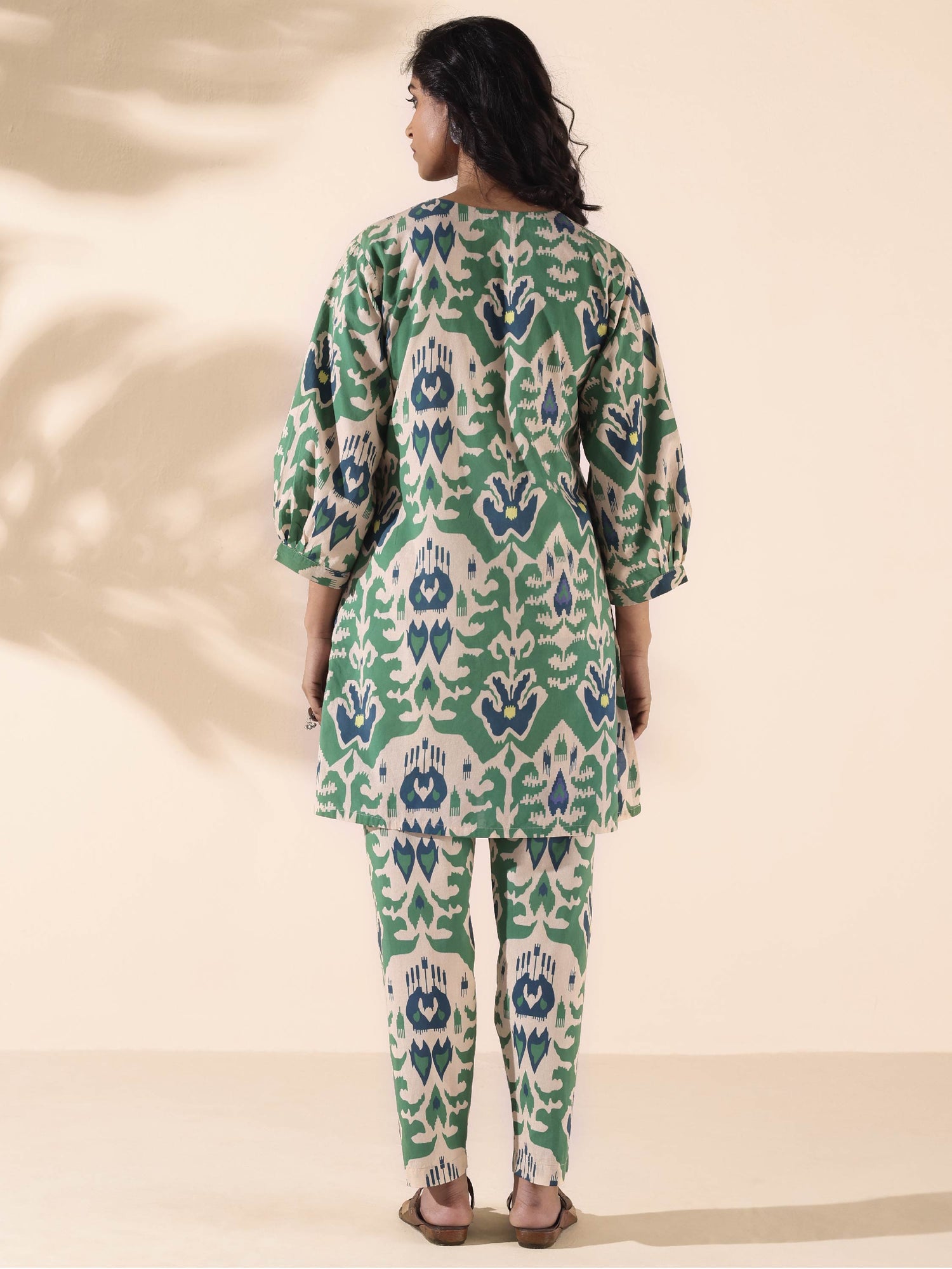 trueBrowns Green Cotton Ikat Relaxed Co-ord Set