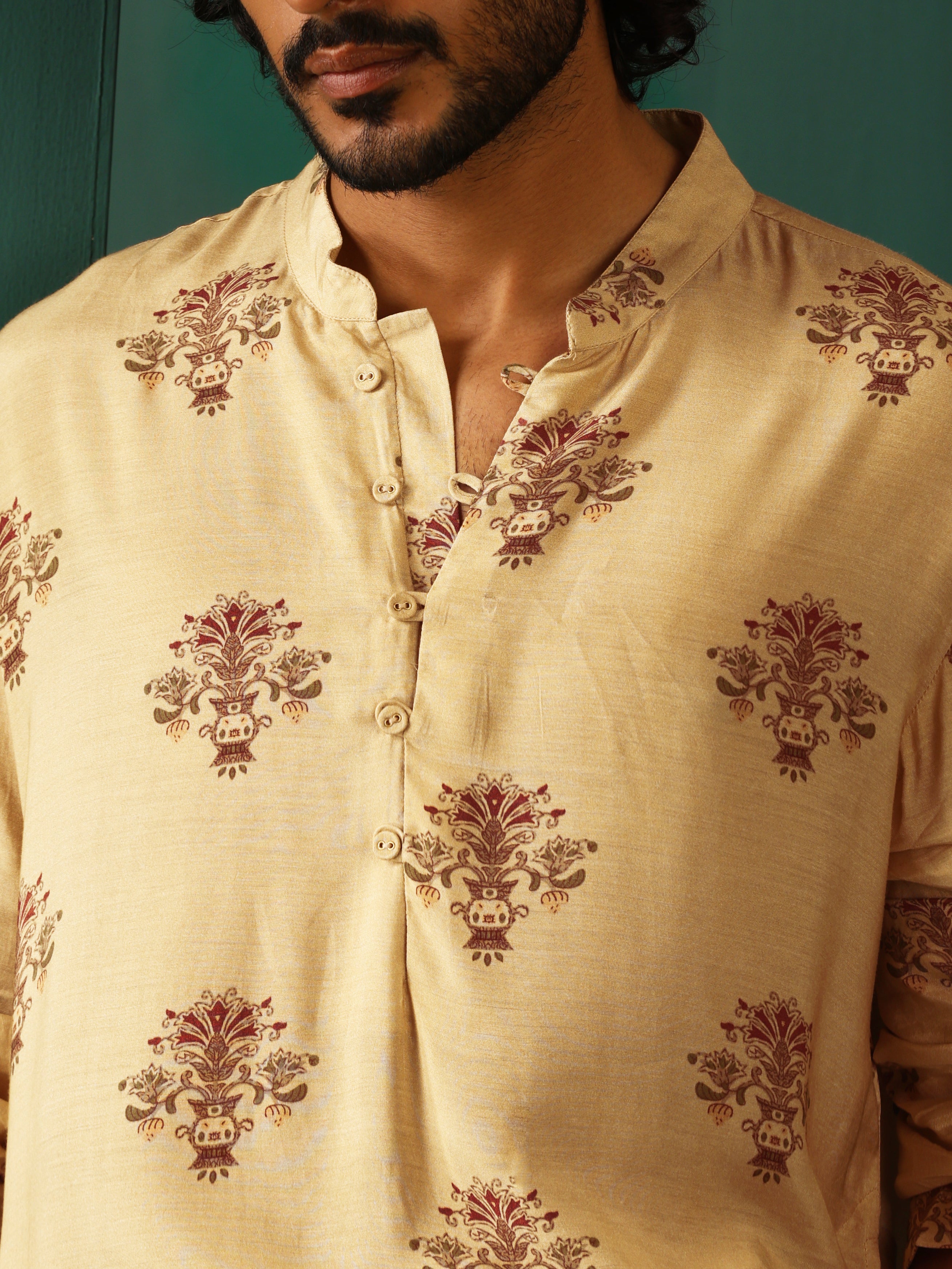 trueBrowns Men Beige Floral Bunch Muslin Silk Printed Long Kurta