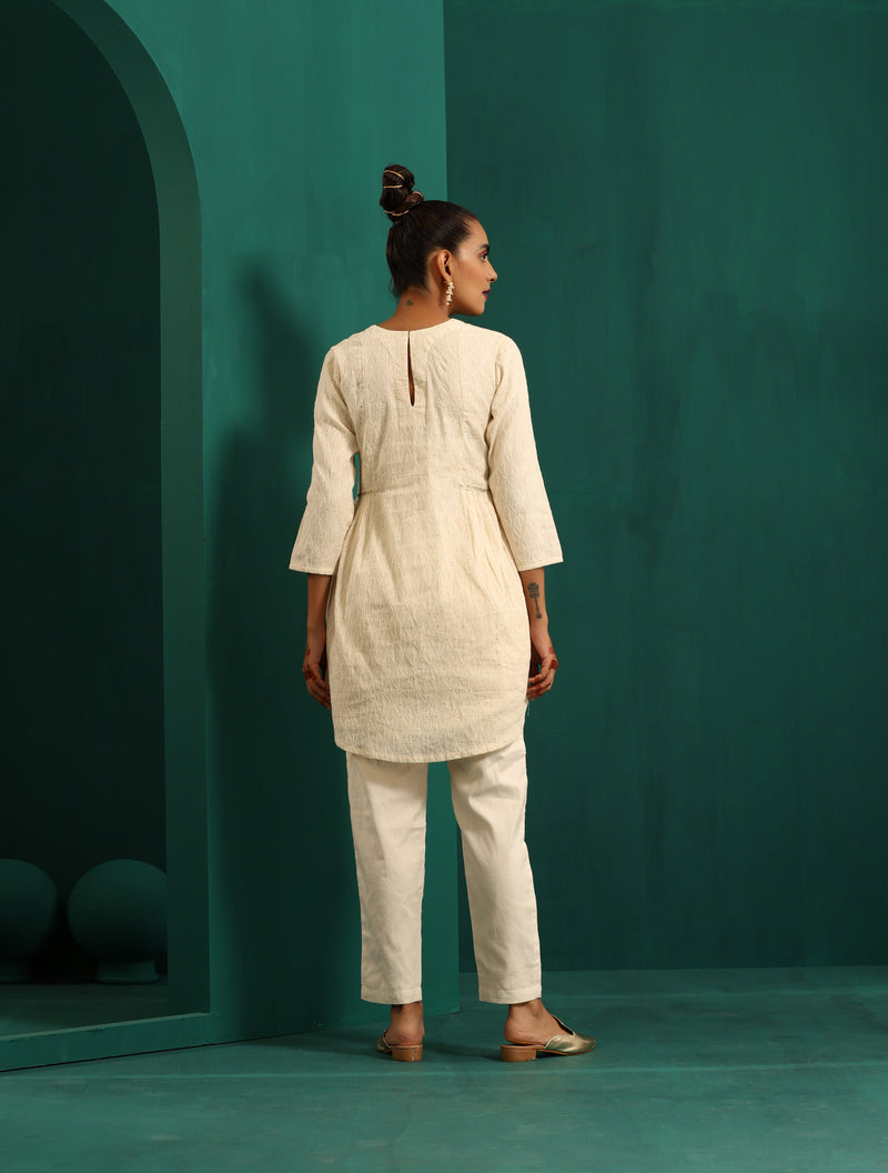 trueBrowns Ivory Thread Embroidered Co-ord Set