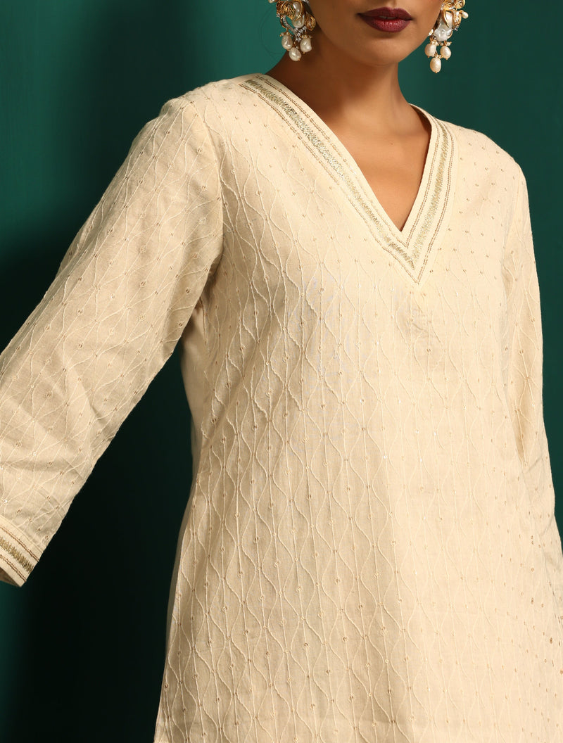trueBrowns Ivory Embroidered Kurta with Embroidered Pants