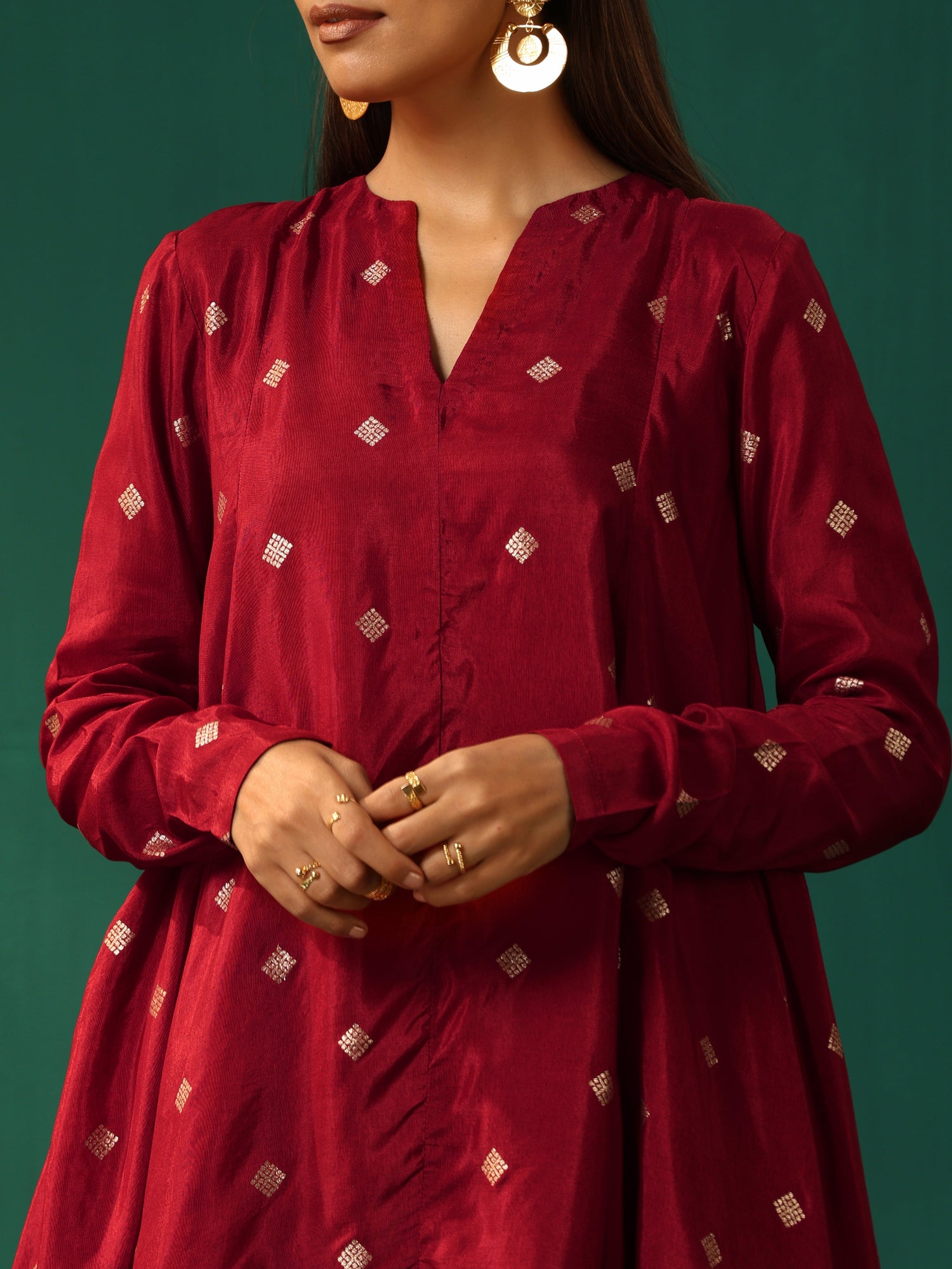 trueBrowns Maroon Diamond Viscose Silk Co-ord Set