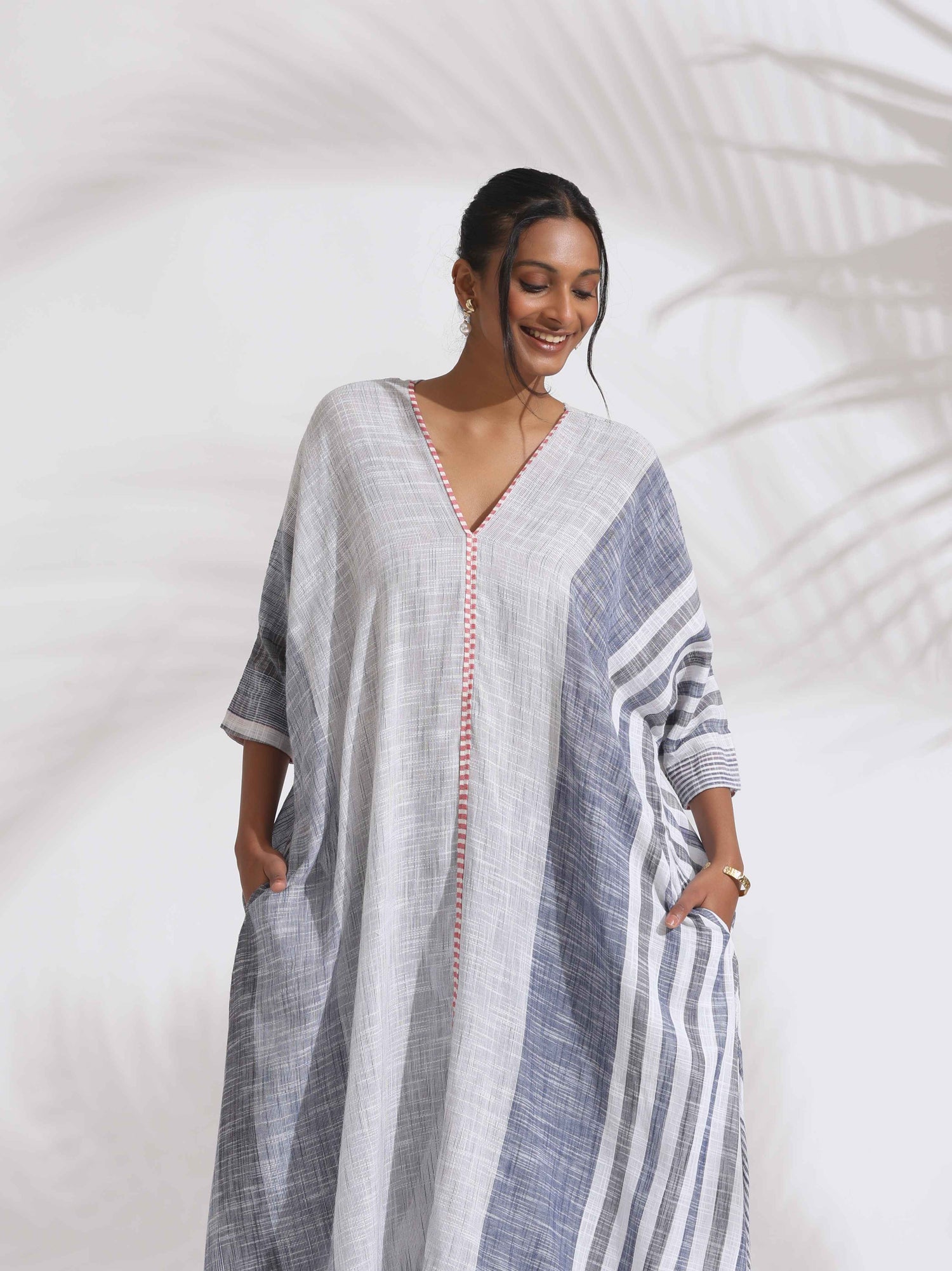 trueBrowns Off-White Cotton Multi Stripe Flared Kurta Set