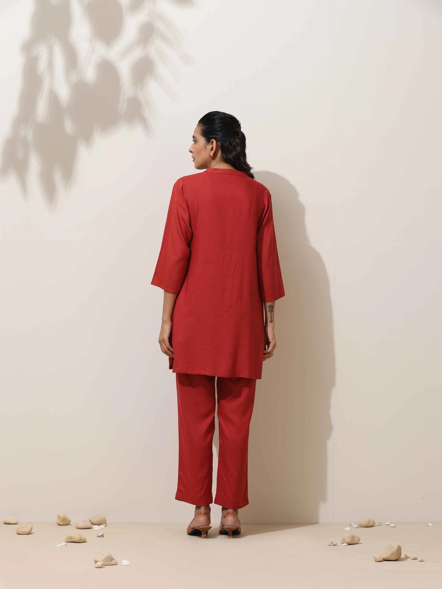 trueBrowns Maroon Viscose Solid Co-ord Set