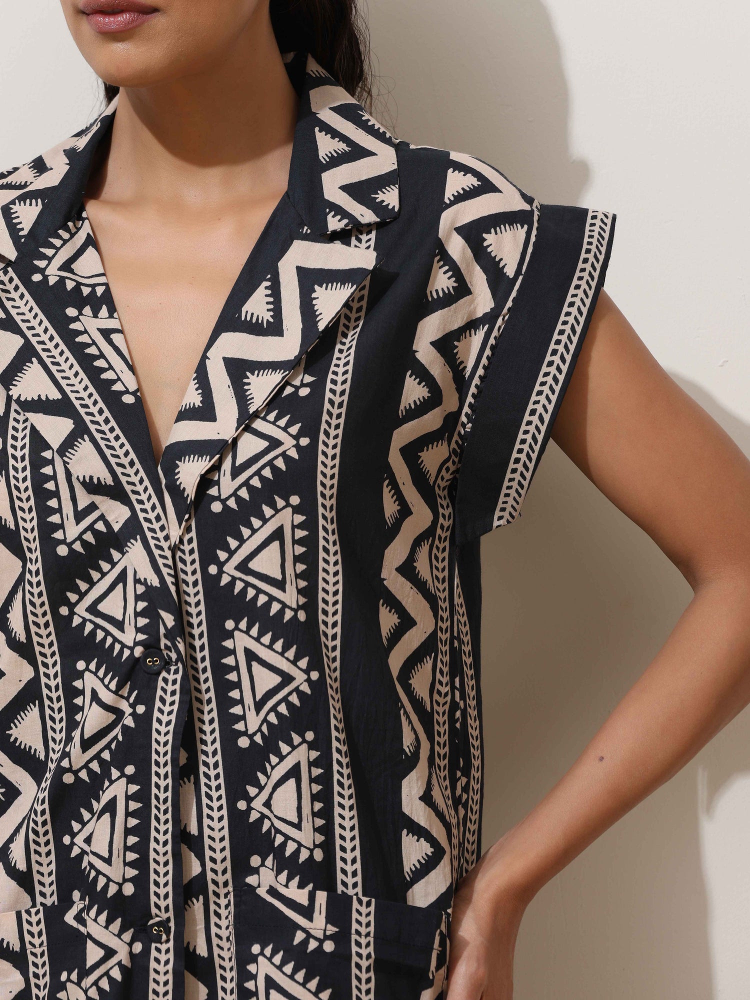 trueBrowns Beige Cotton Geometric Print Jacket Co-ord Set