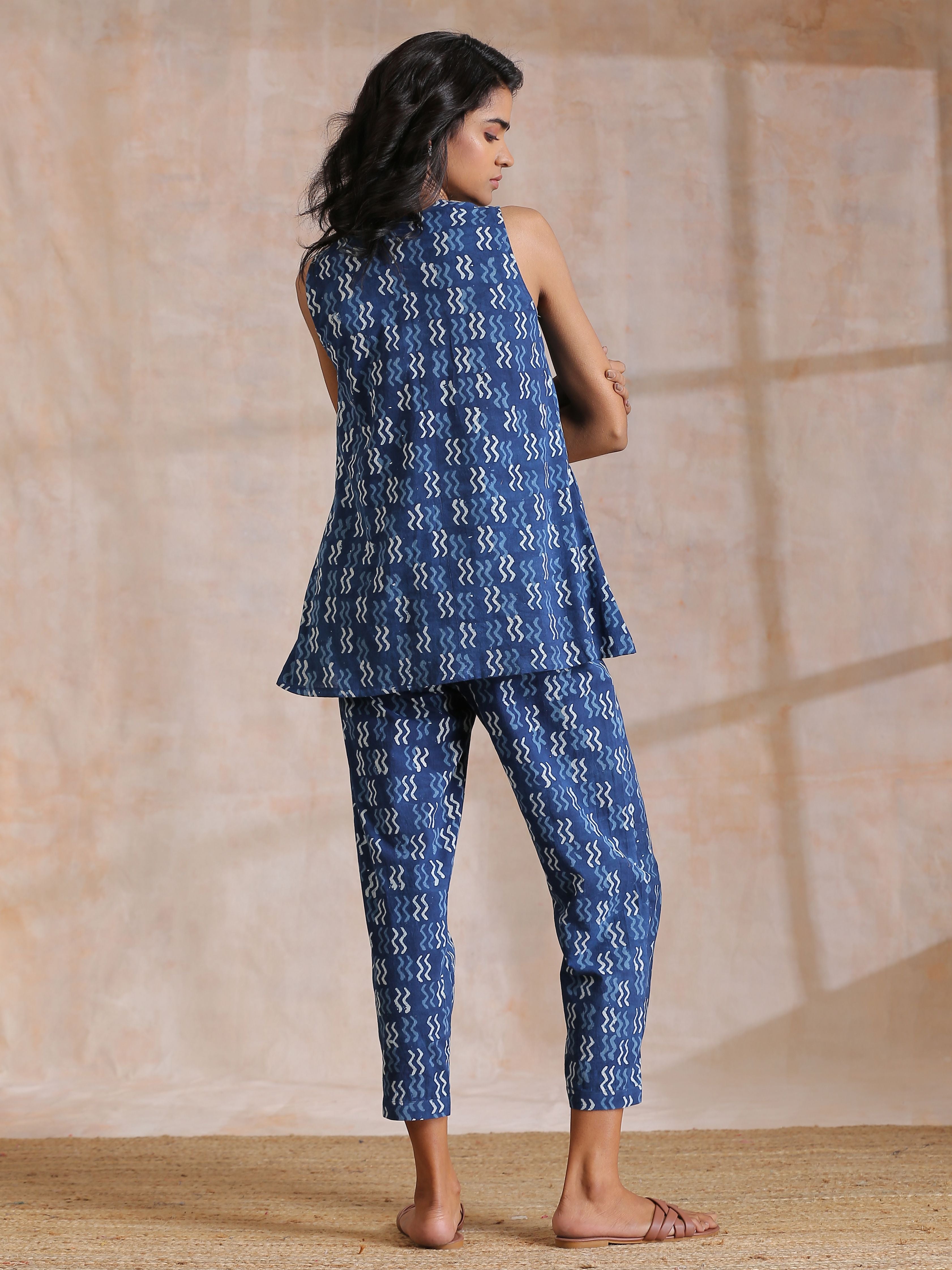 Indigo Dabu Zig-Zag Motifs Print Cotton Sleeveless Co-Ord Set