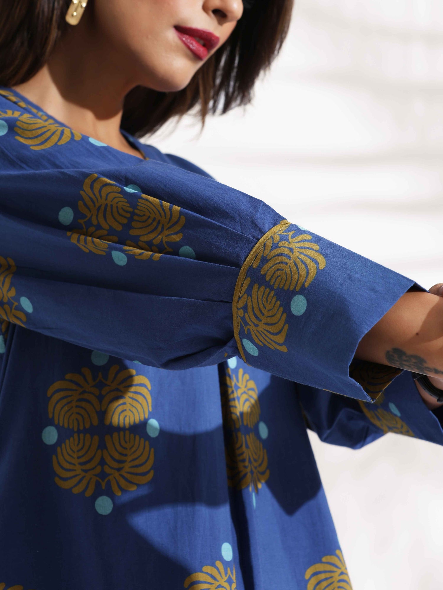 trueBrowns Blue Cotton Print Top & Pants Co-ord Set