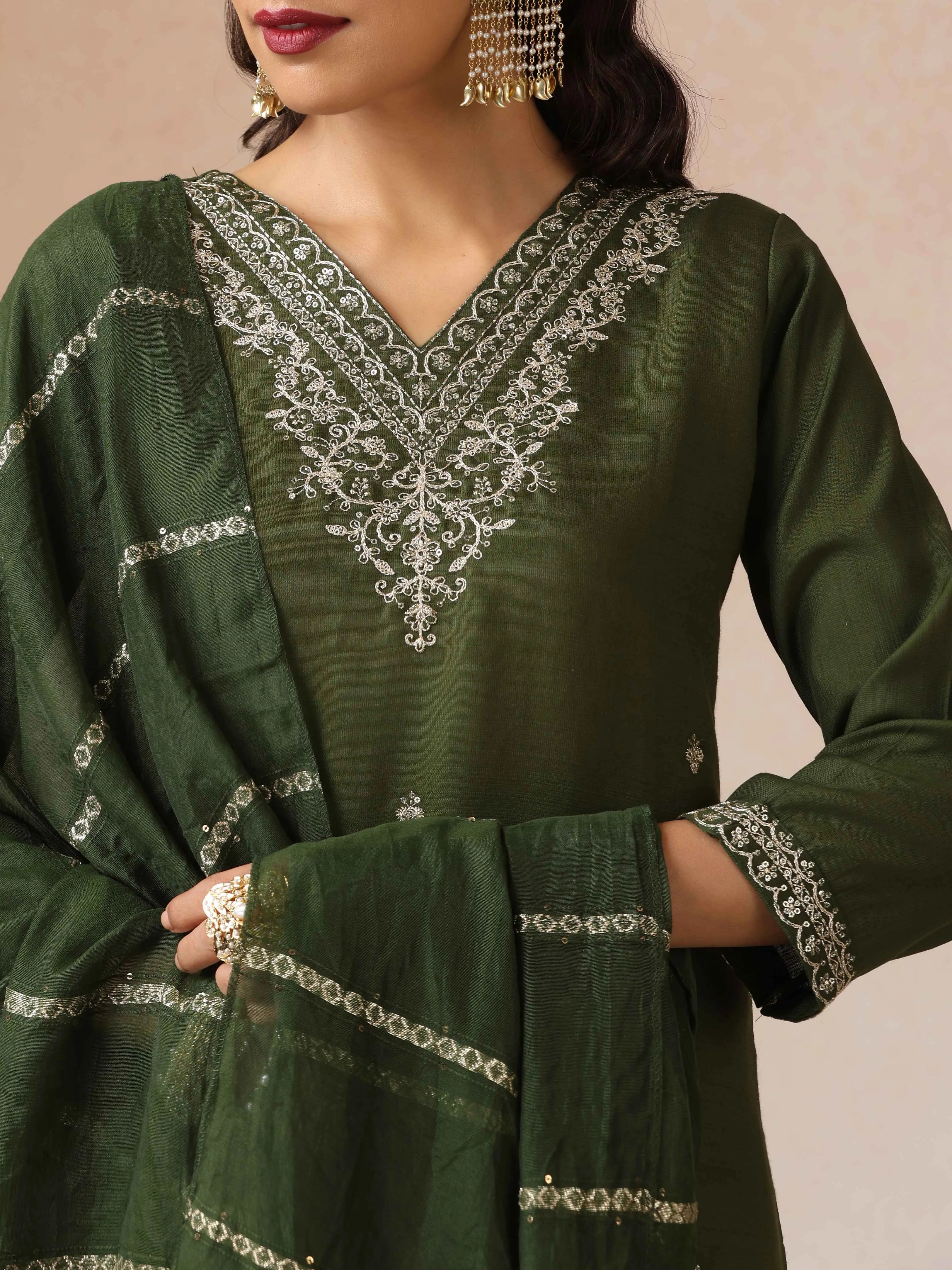 trueBrowns Green All Over Embroidered Straight Kurta 3pc Set
