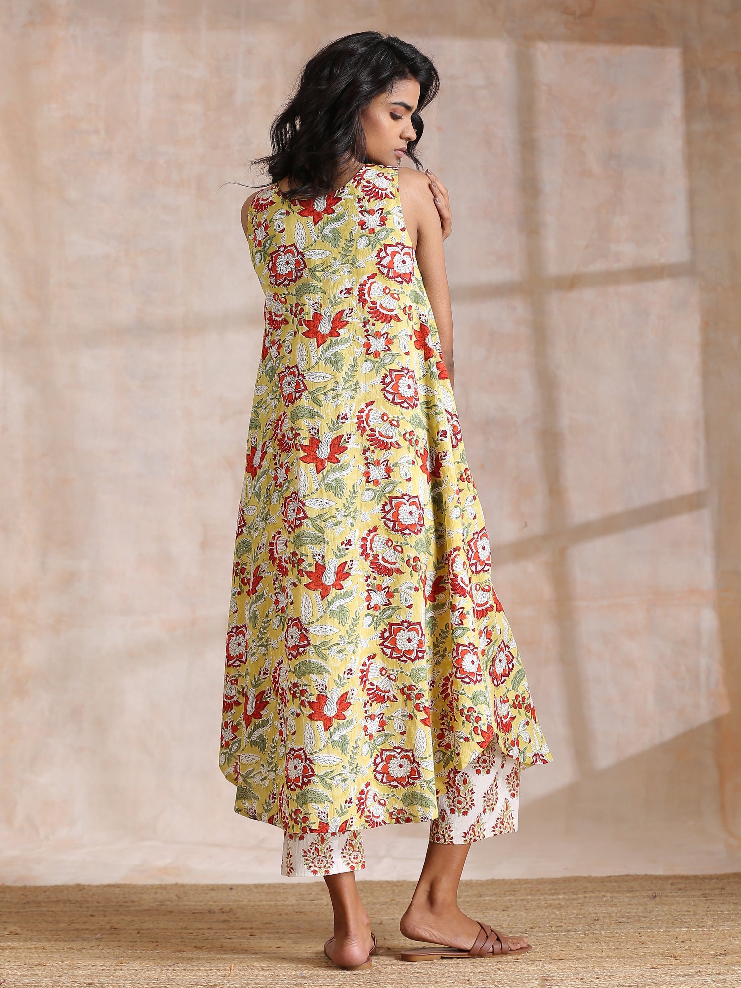 Yellow Overall Floral Block Print Cotton Sleeveless Kurta Pant Set